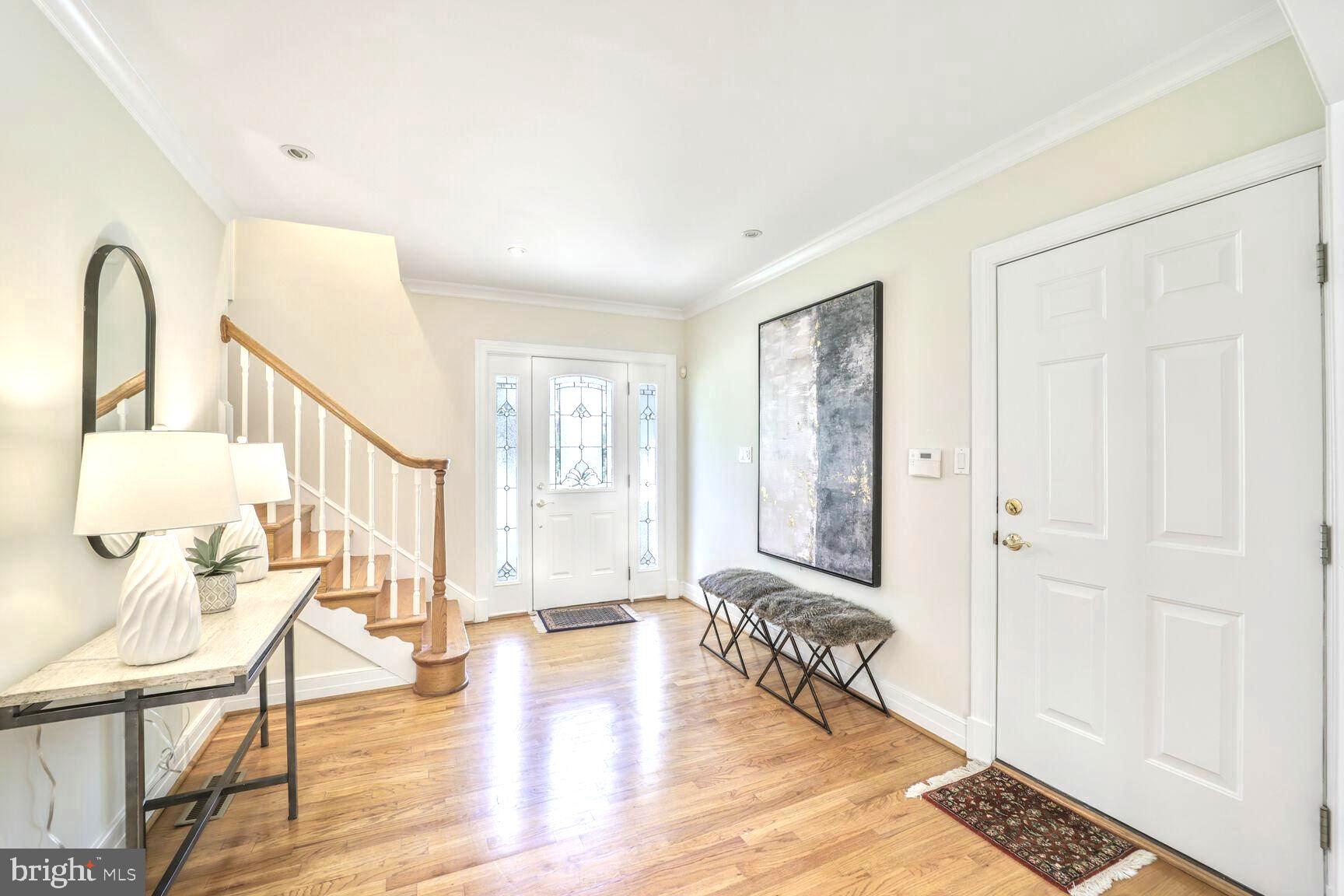 CHEVY CHASE - Residential