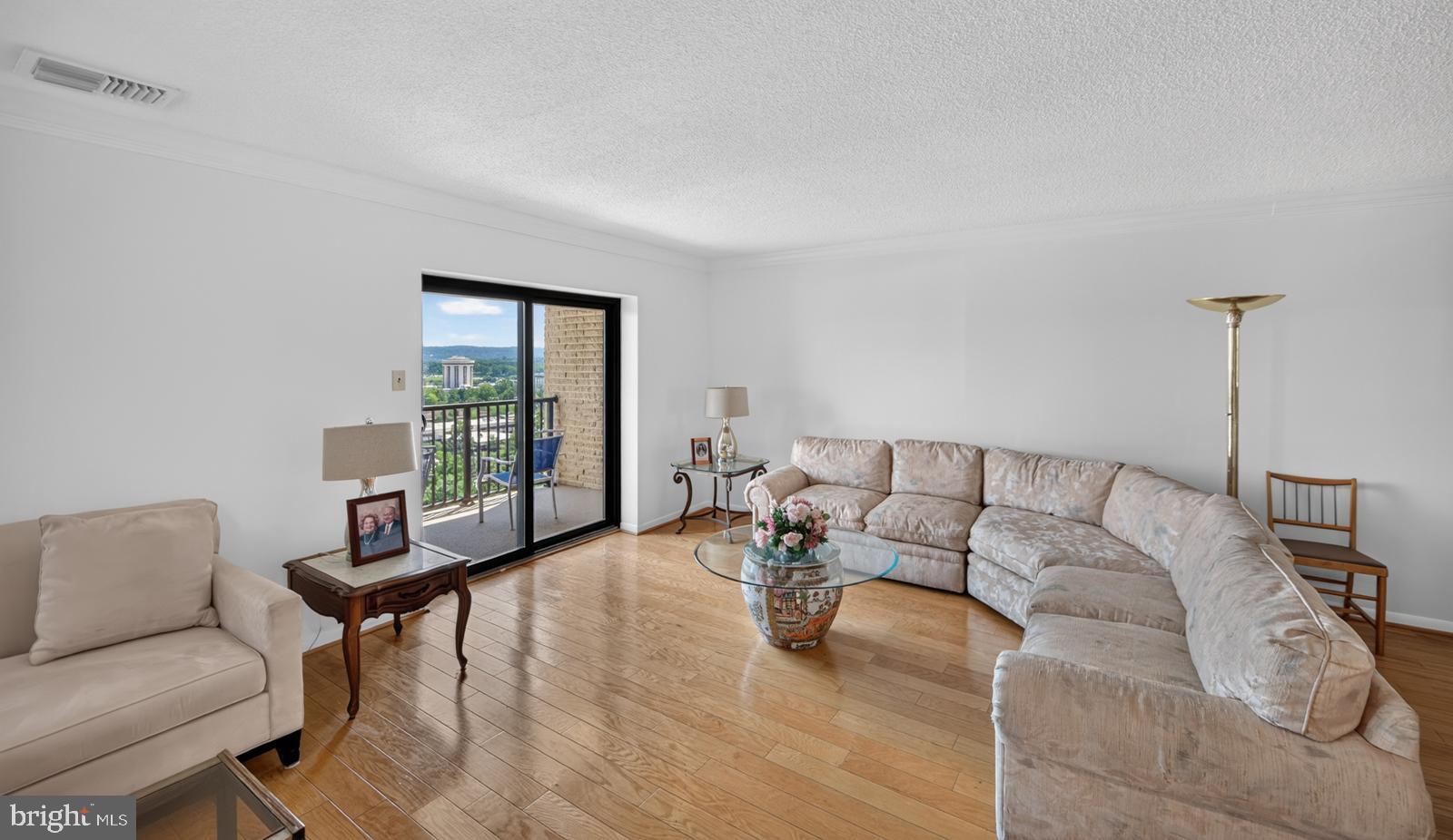 VALLEY FORGE TOWER - Residential