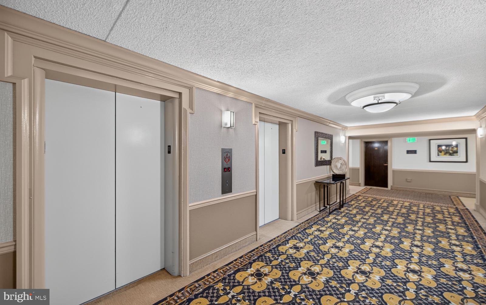 VALLEY FORGE TOWER - Residential