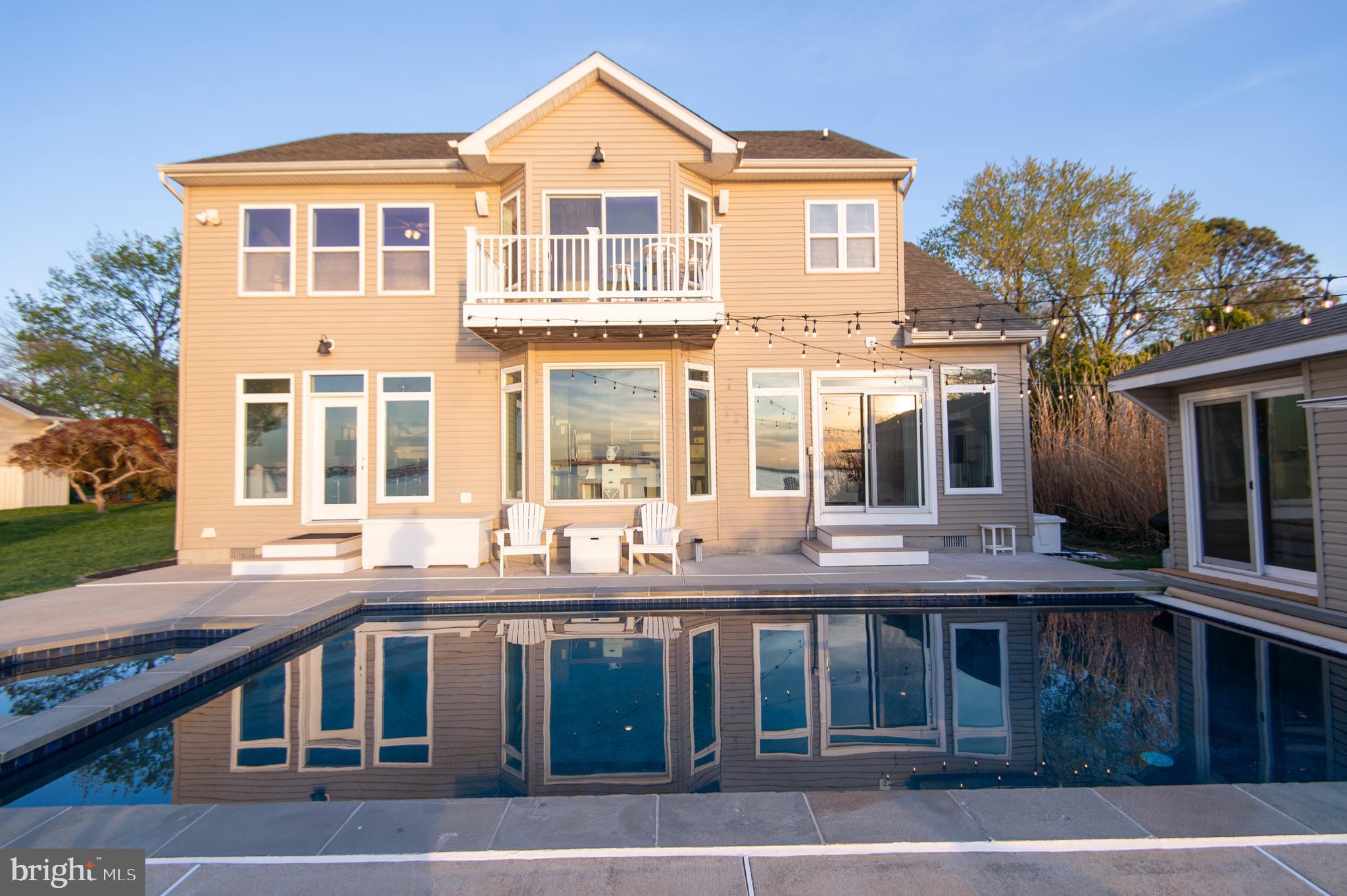 BAY CITY - Residential