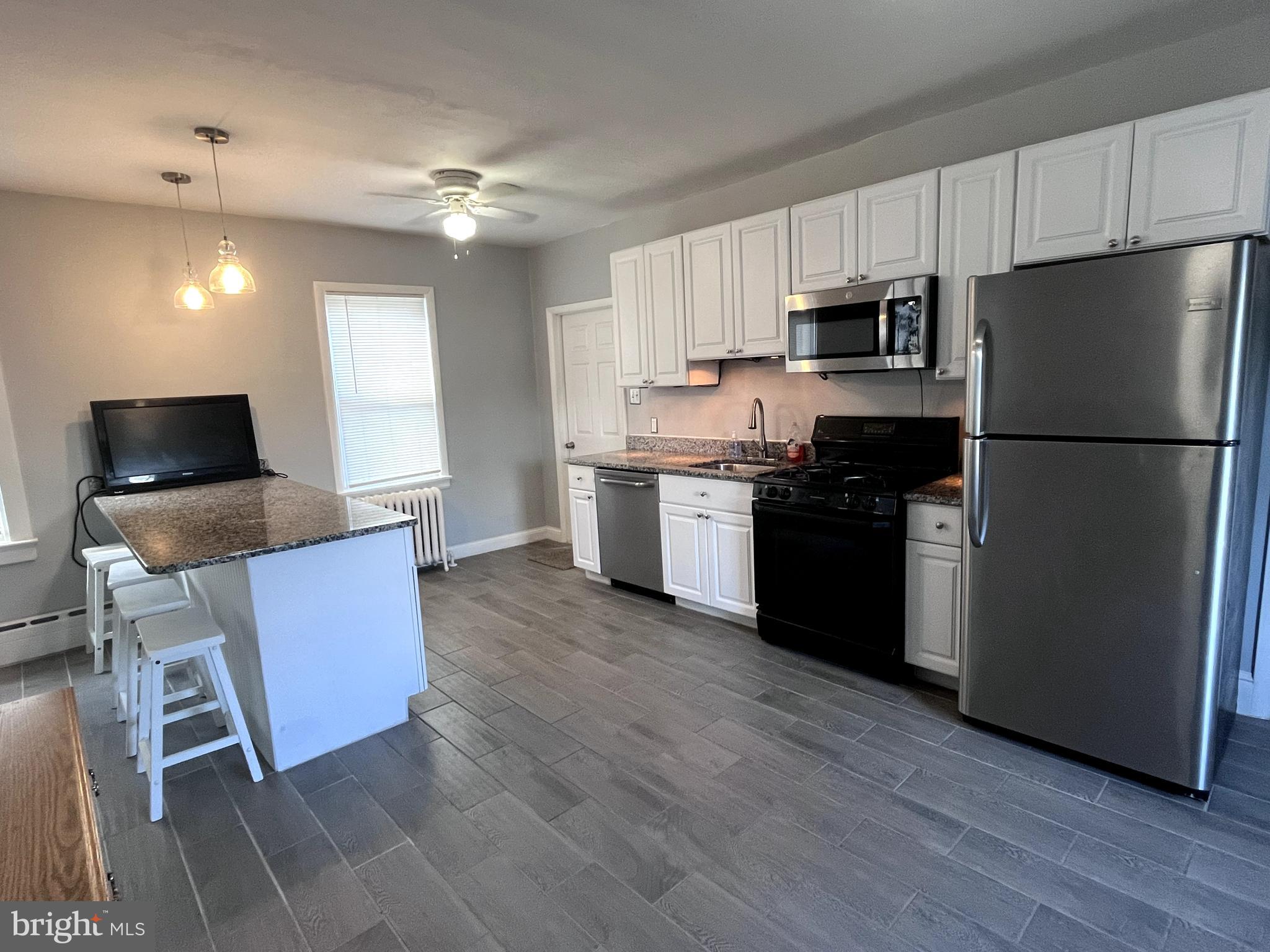COLLINGDALE - Residential
