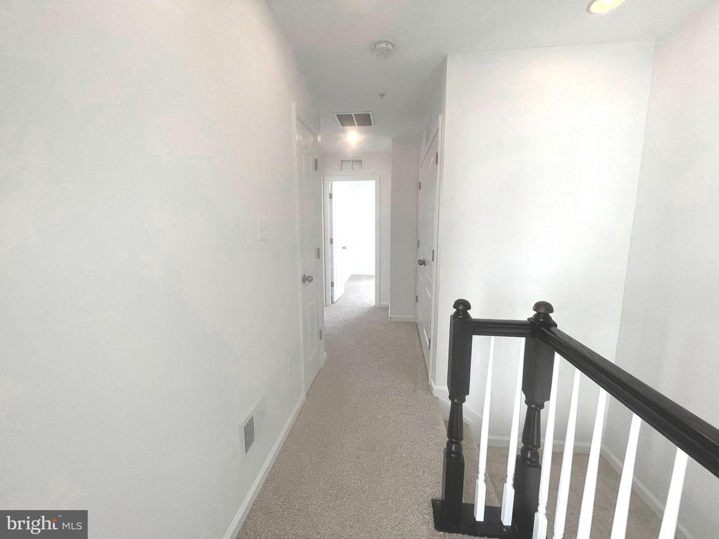 OXFORD SQUARE - Residential