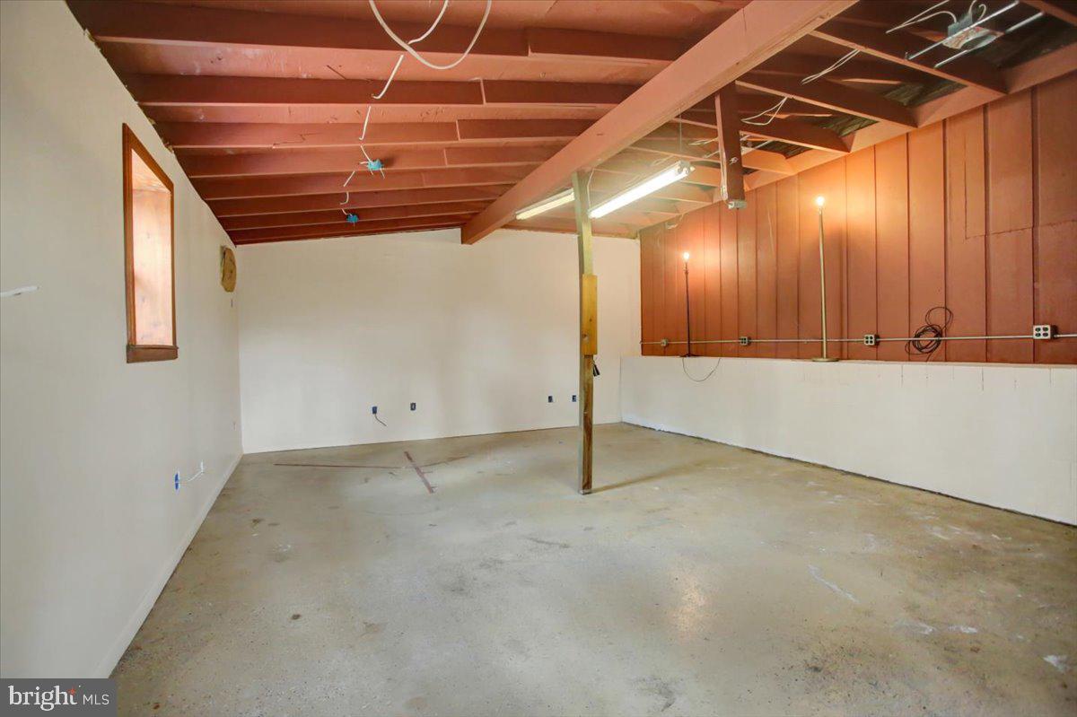 TUSCARORA HEIGHTS - Residential