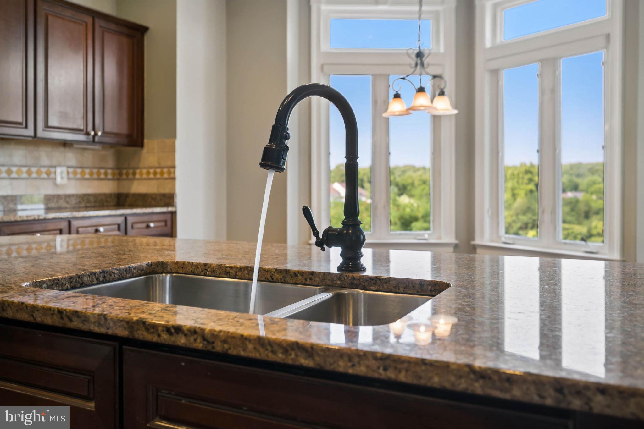 STONE LAKE - Residential