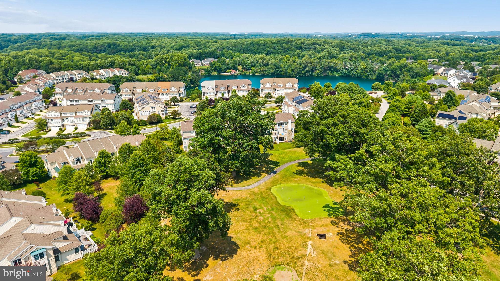 STONE LAKE - Residential