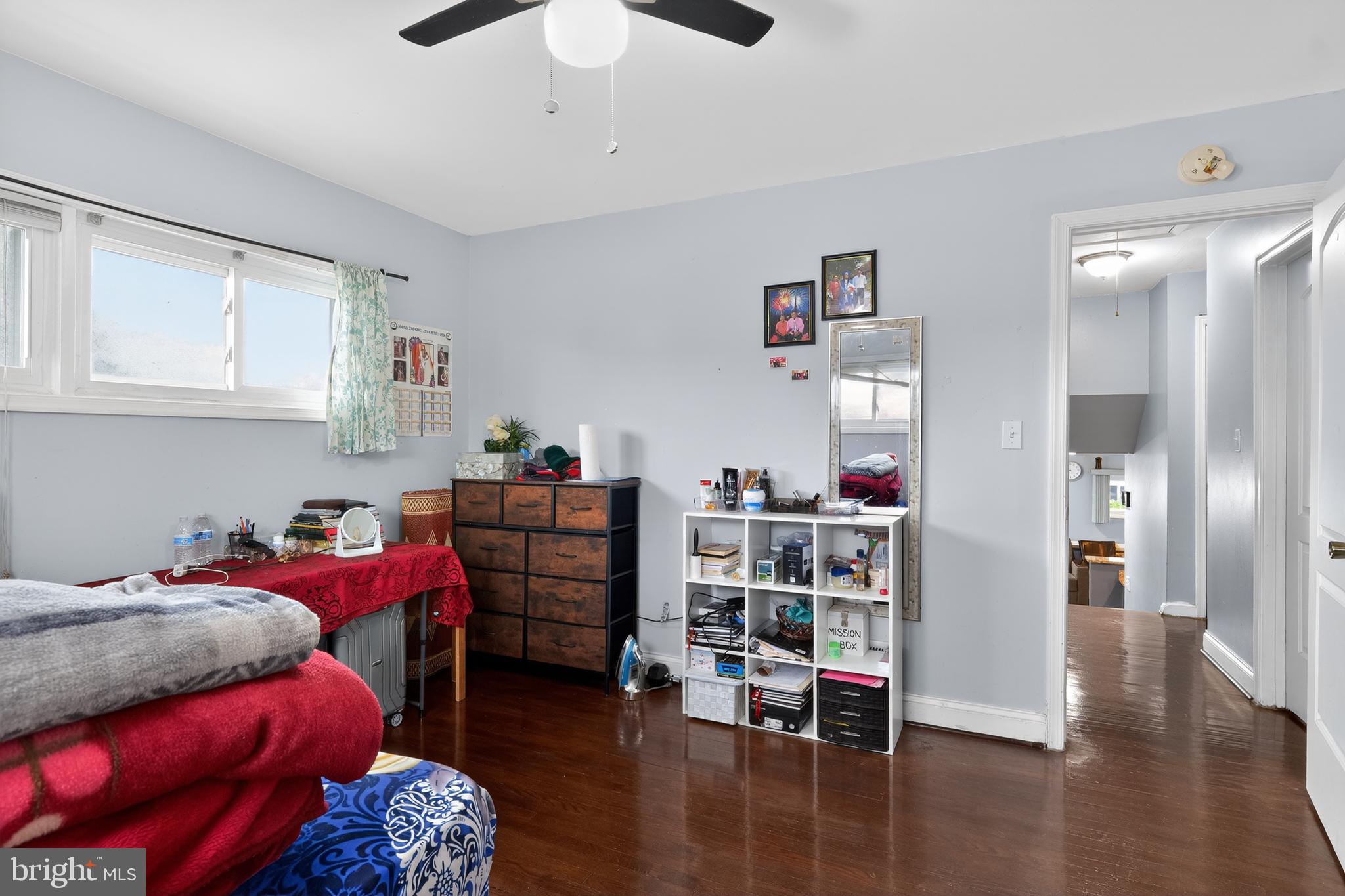 CATONSVILLE MANOR - Residential