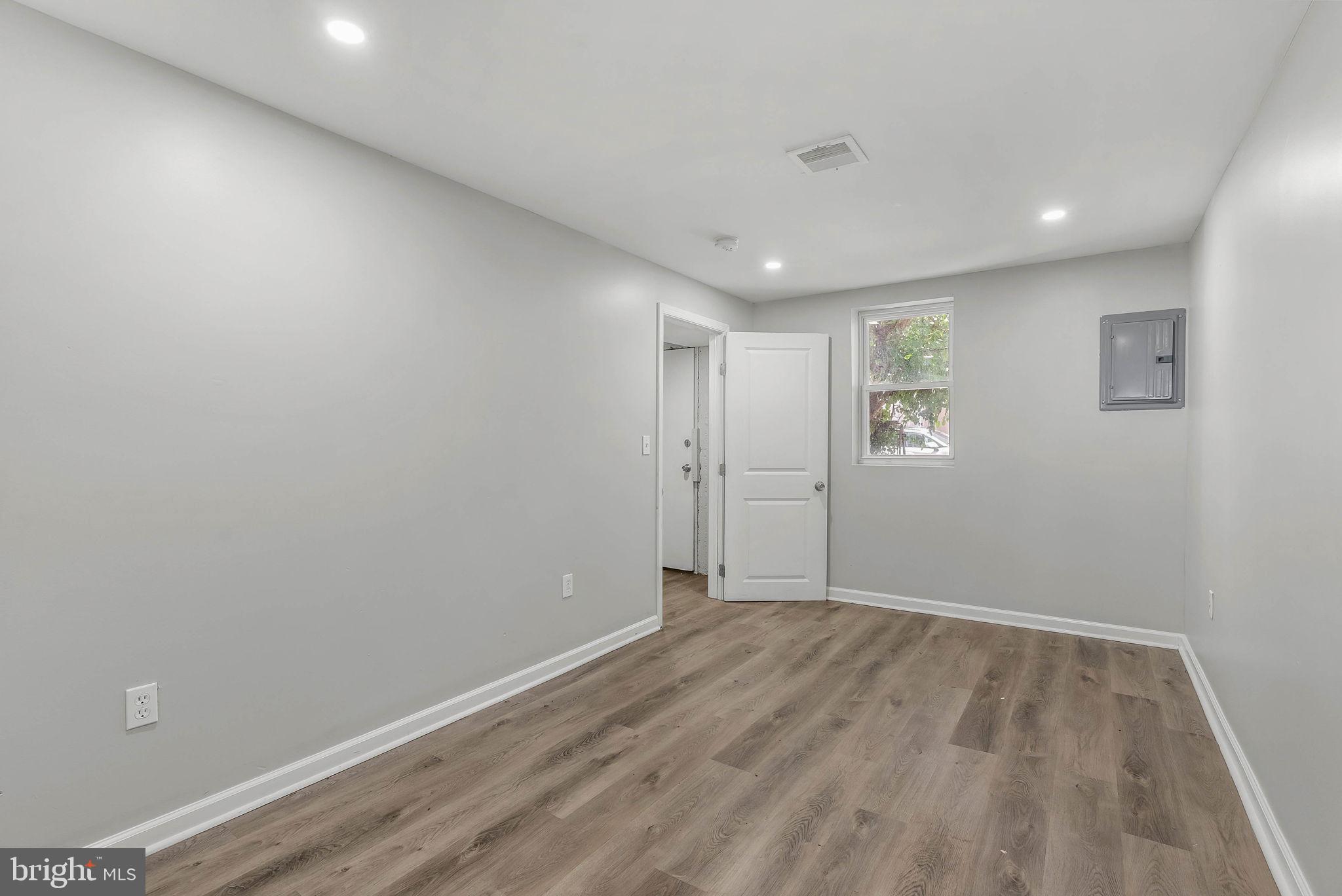 STONEHURST - Residential