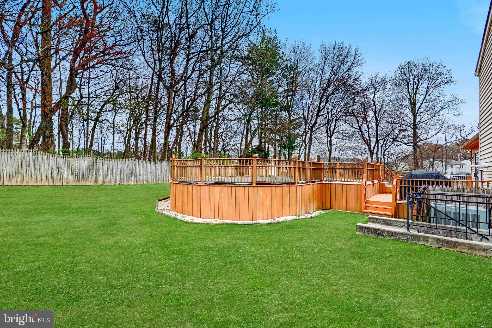 BRIEN RUN VILLAGE - Residential