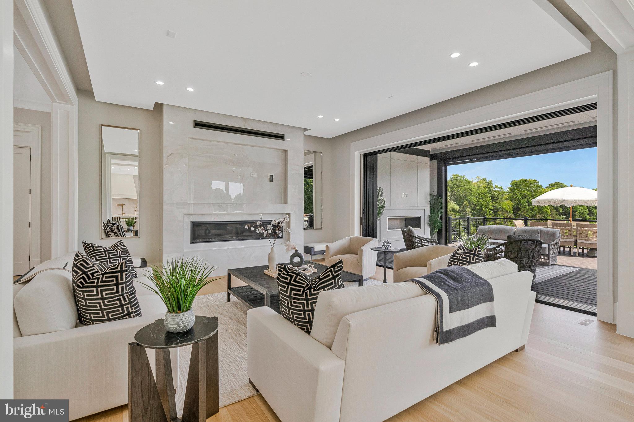 BROYHILL LANGLEY ESTATES - Residential