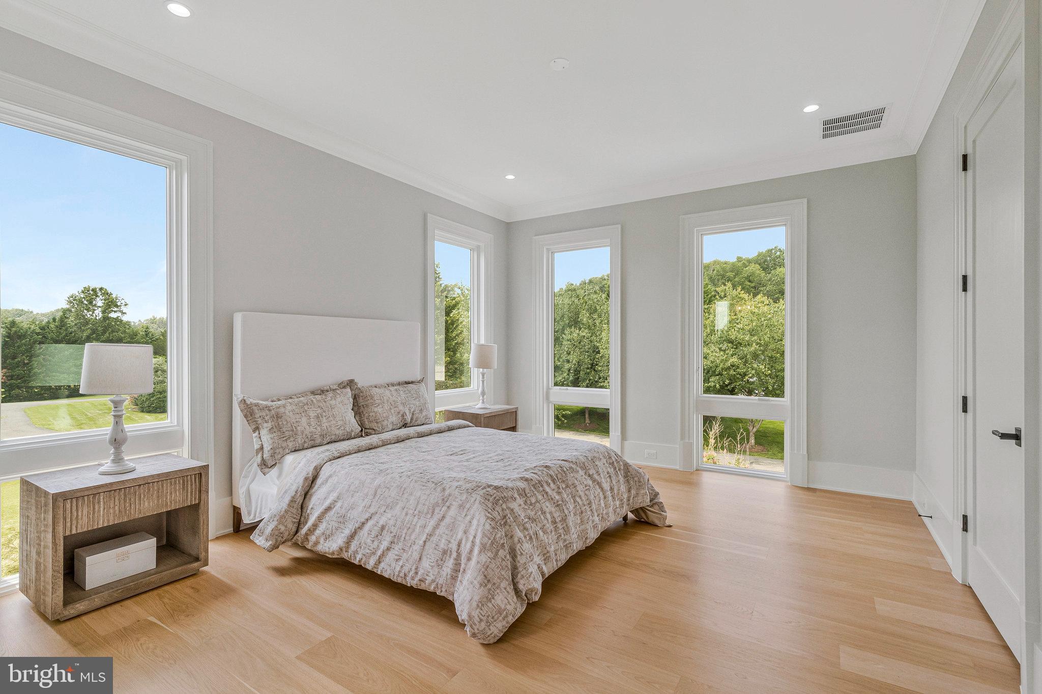 BROYHILL LANGLEY ESTATES - Residential