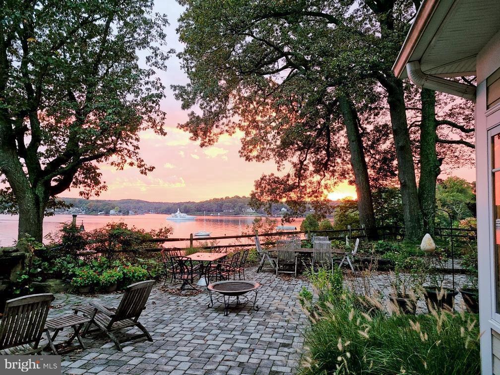 WEST SEVERNA PARK - Residential