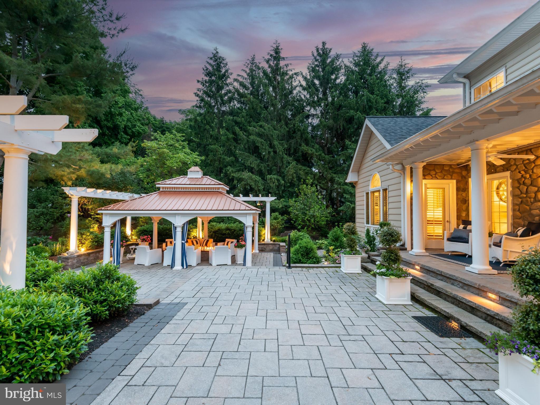 VALLEY FORGE WOODS - Residential