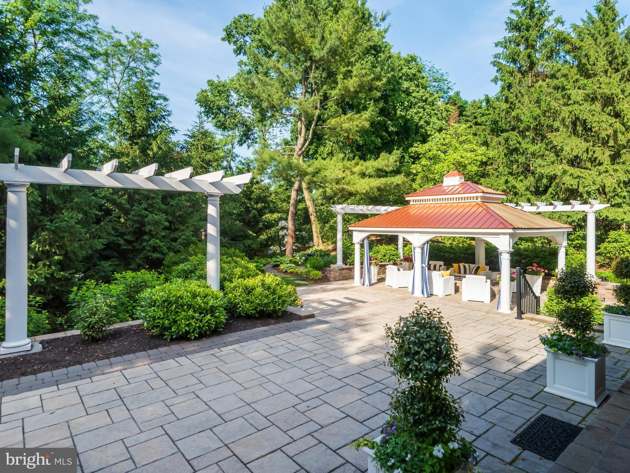 VALLEY FORGE WOODS - Residential