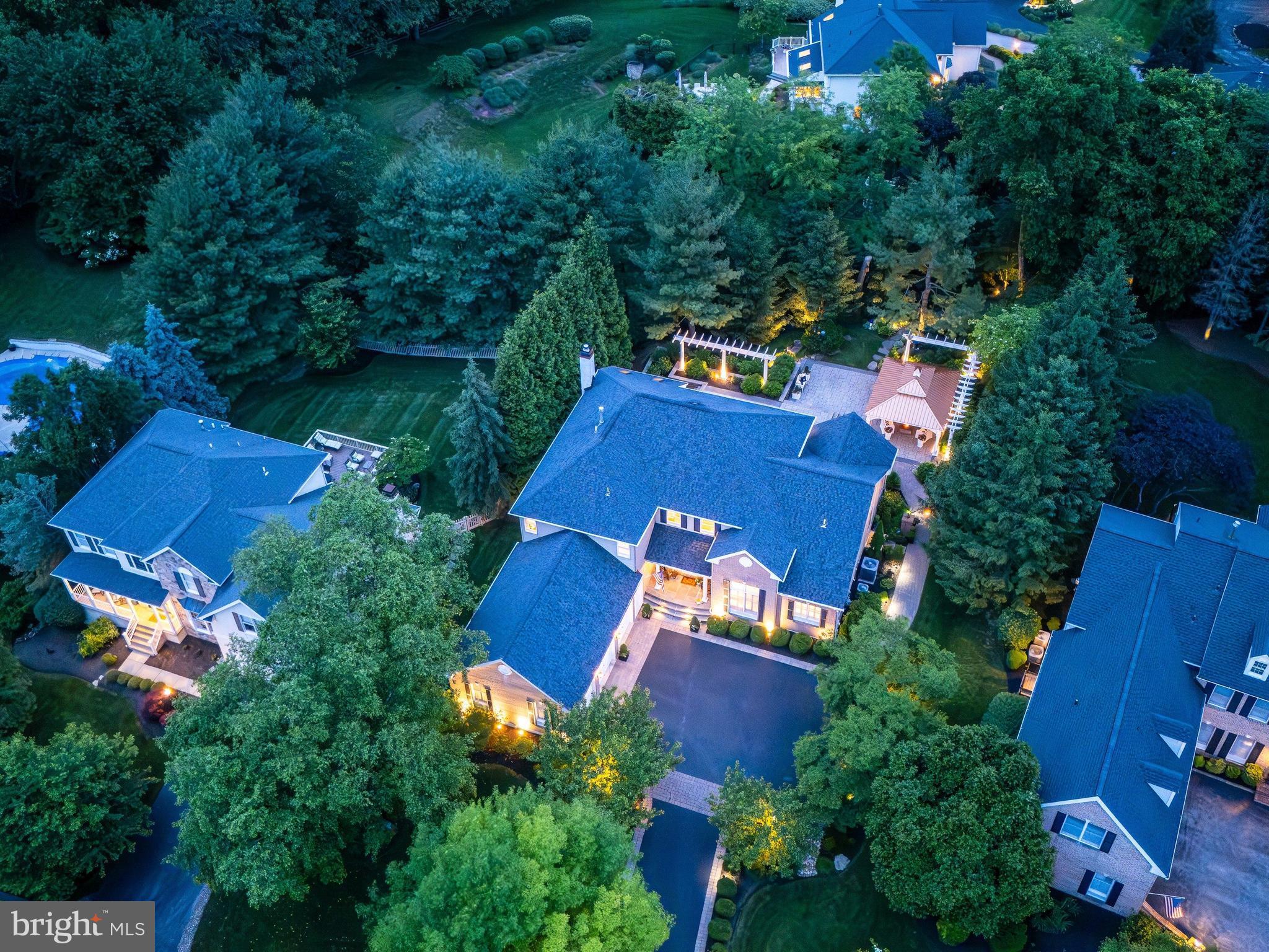 VALLEY FORGE WOODS - Residential