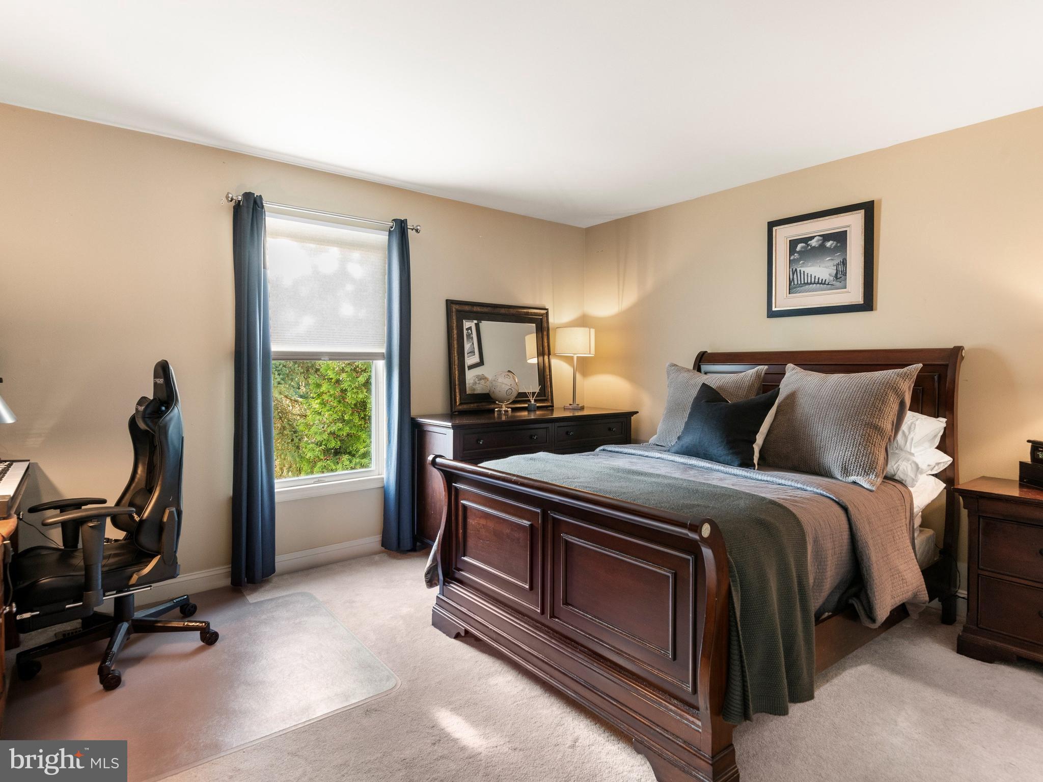 VALLEY FORGE WOODS - Residential