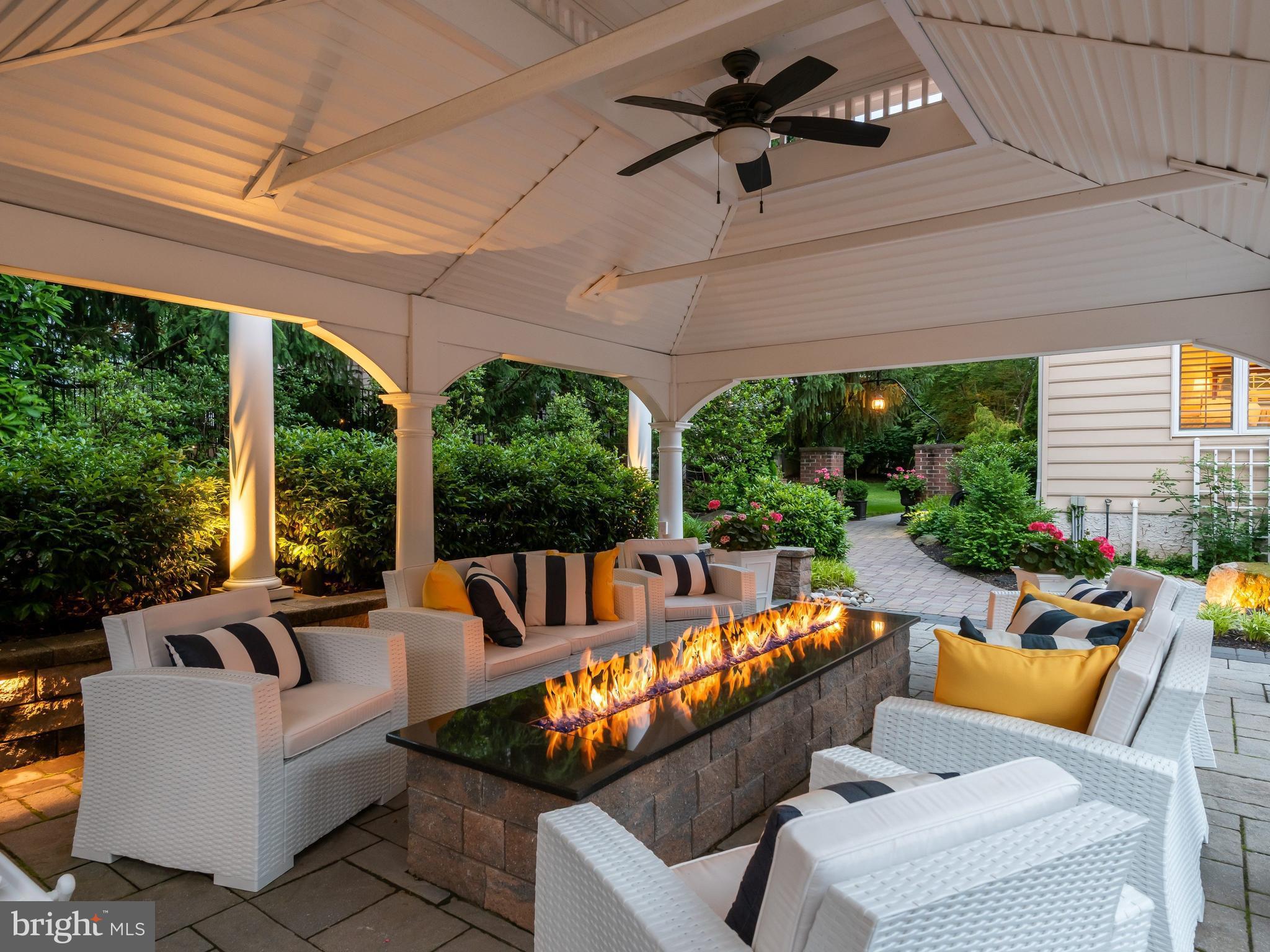 VALLEY FORGE WOODS - Residential