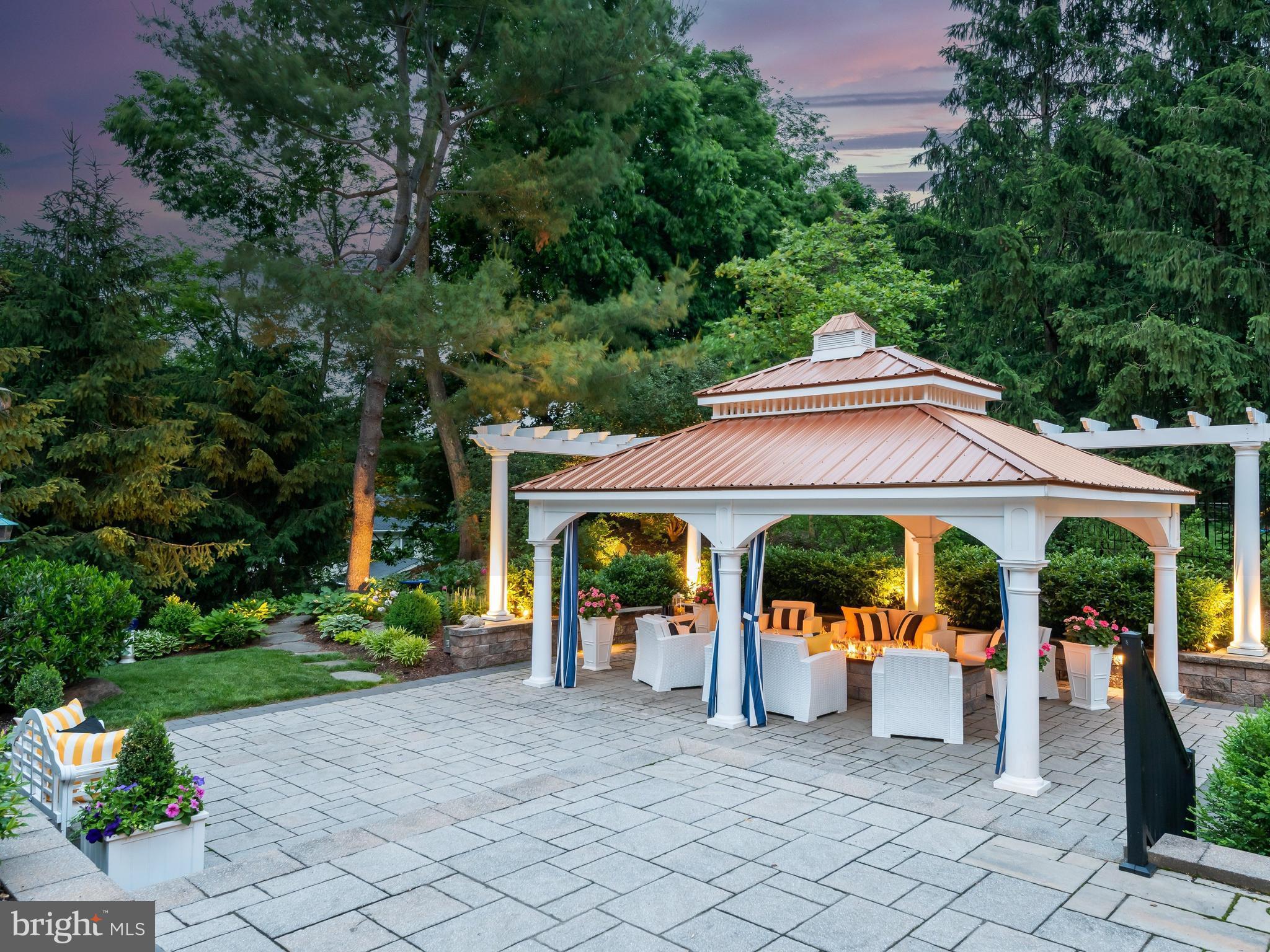 VALLEY FORGE WOODS - Residential