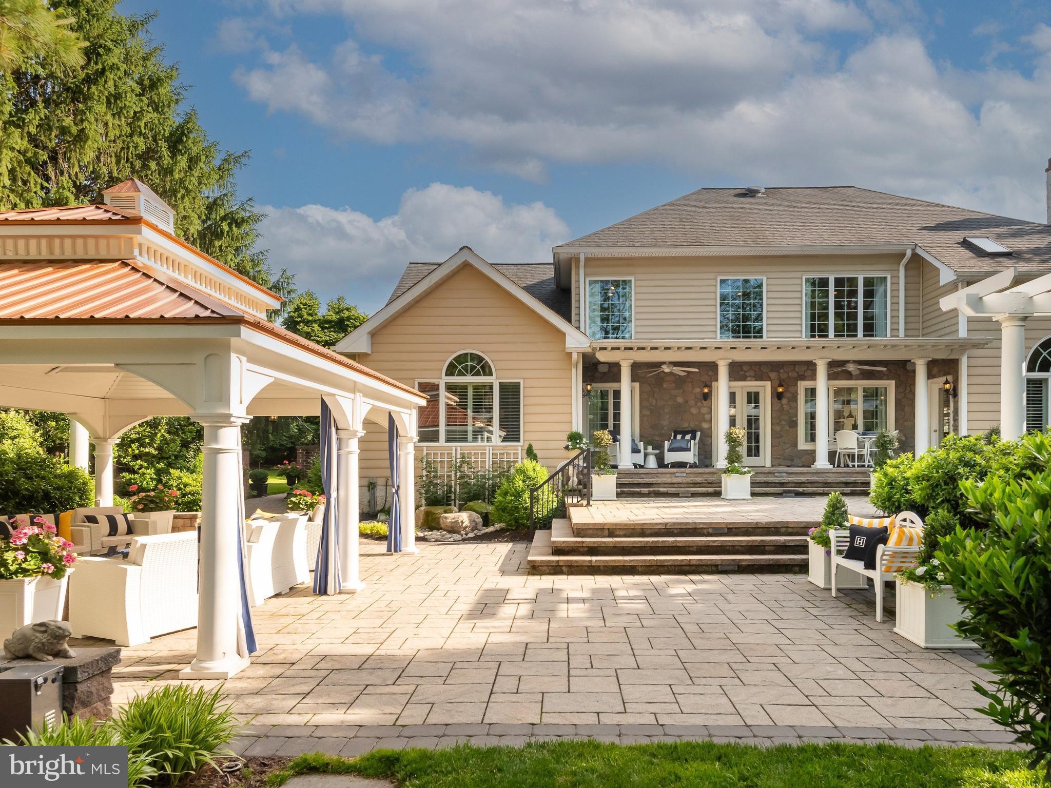 VALLEY FORGE WOODS - Residential
