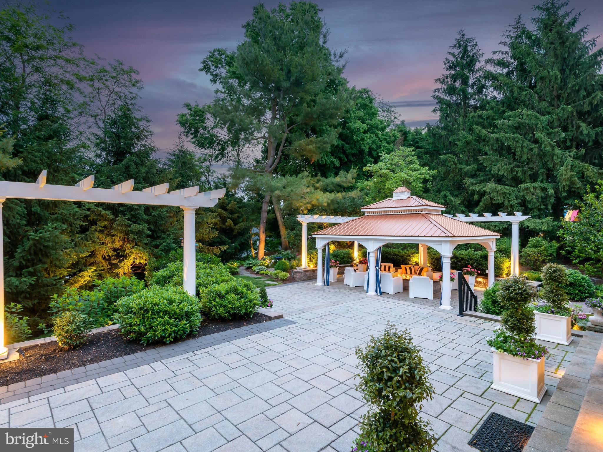 VALLEY FORGE WOODS - Residential