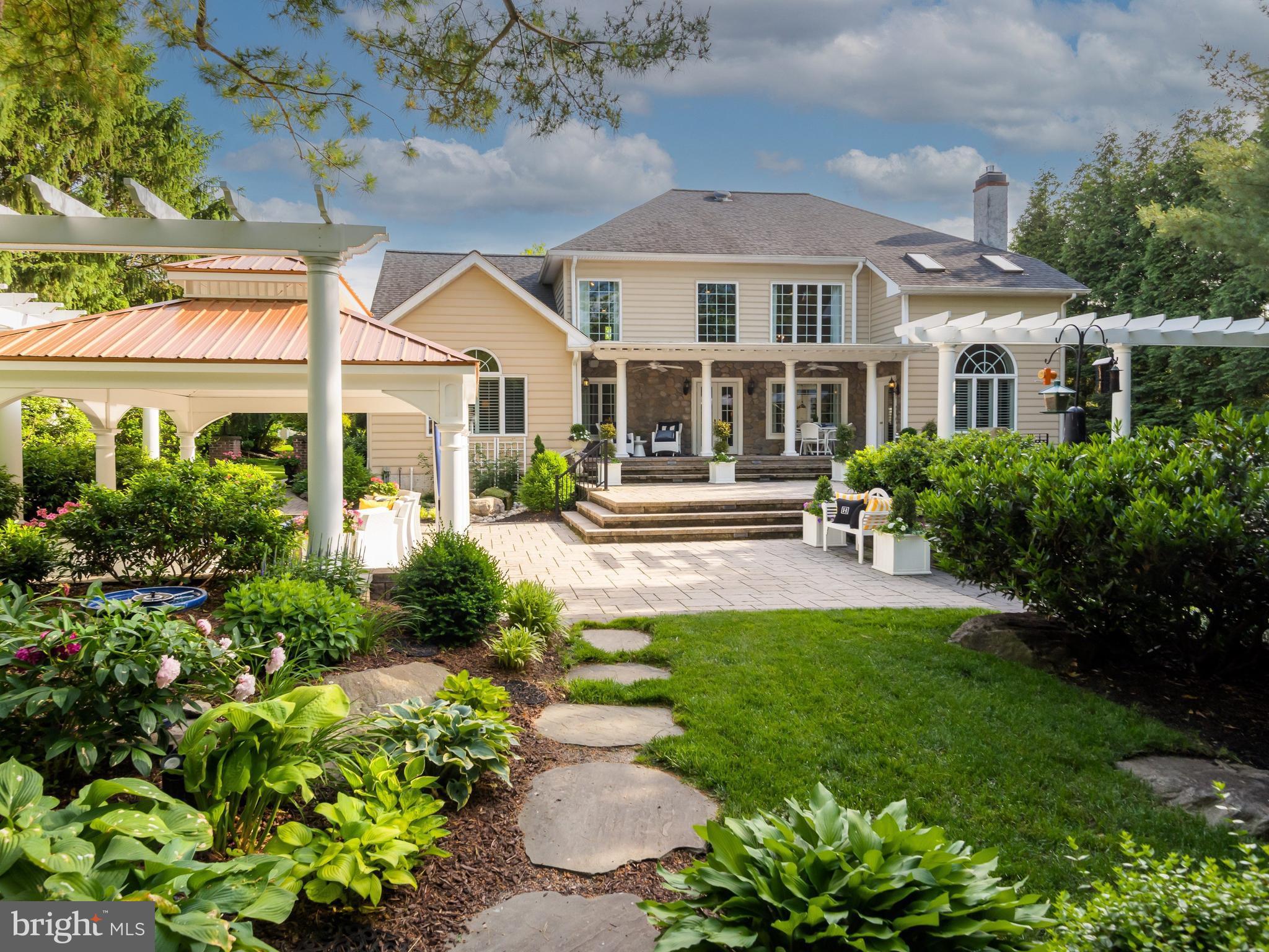 VALLEY FORGE WOODS - Residential
