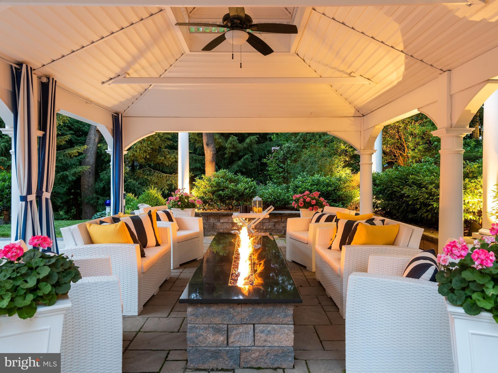 VALLEY FORGE WOODS - Residential