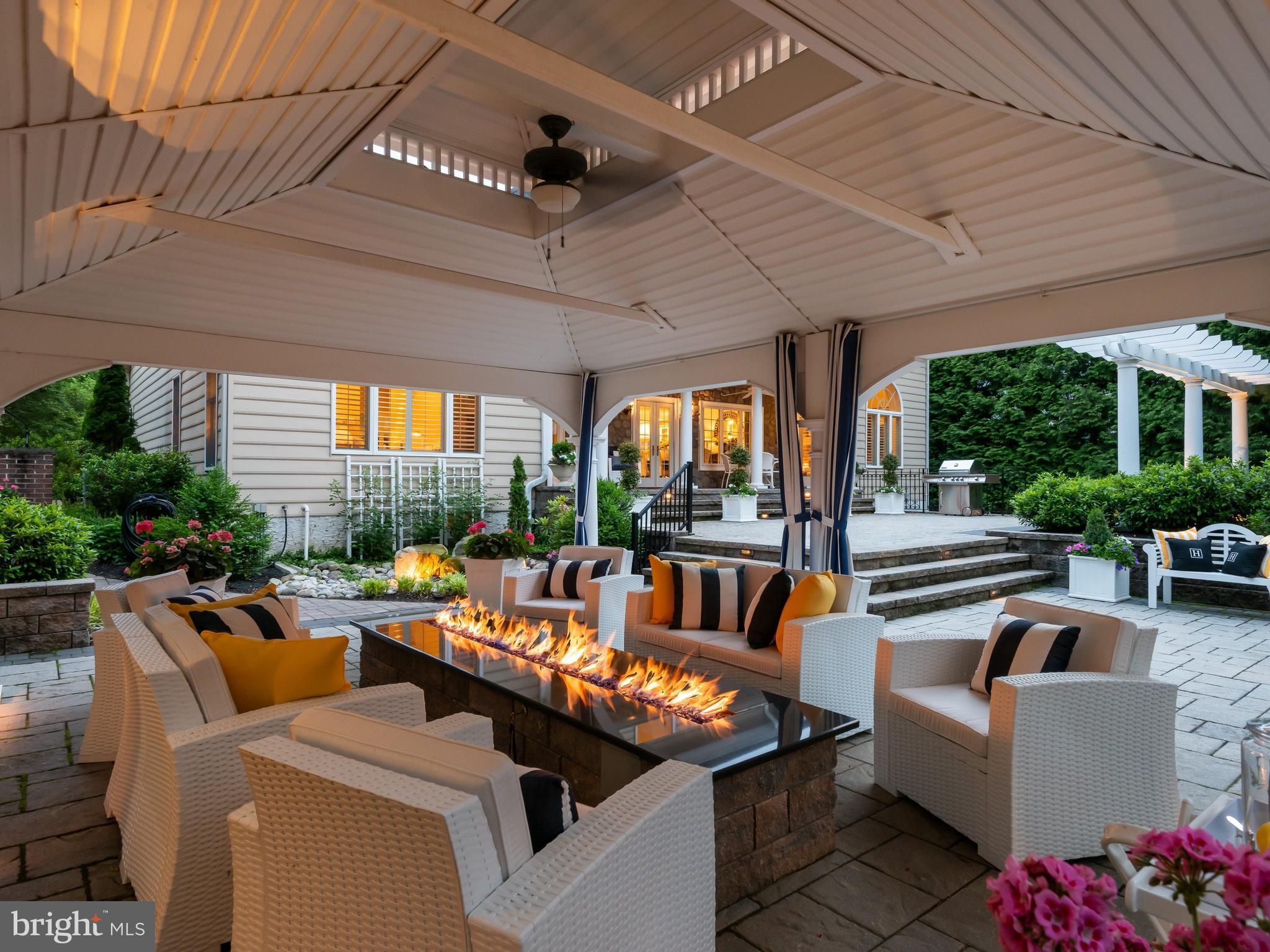 VALLEY FORGE WOODS - Residential