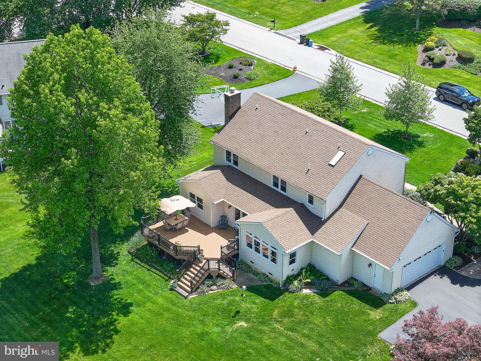 BOW TREE - Residential