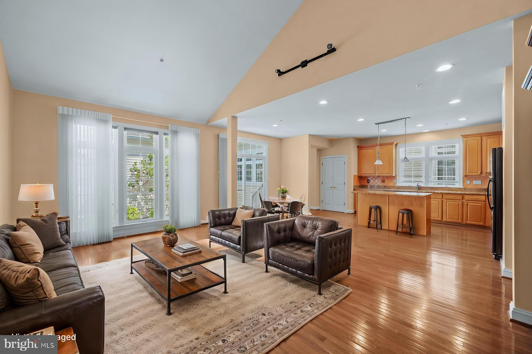 ELLICOTT HILLS - Residential