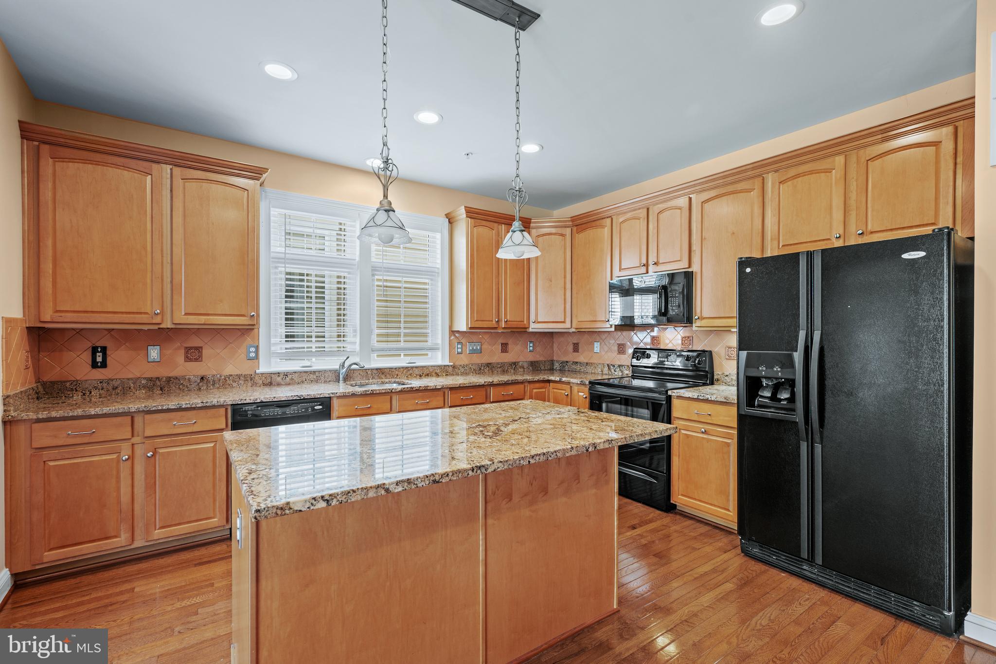ELLICOTT HILLS - Residential
