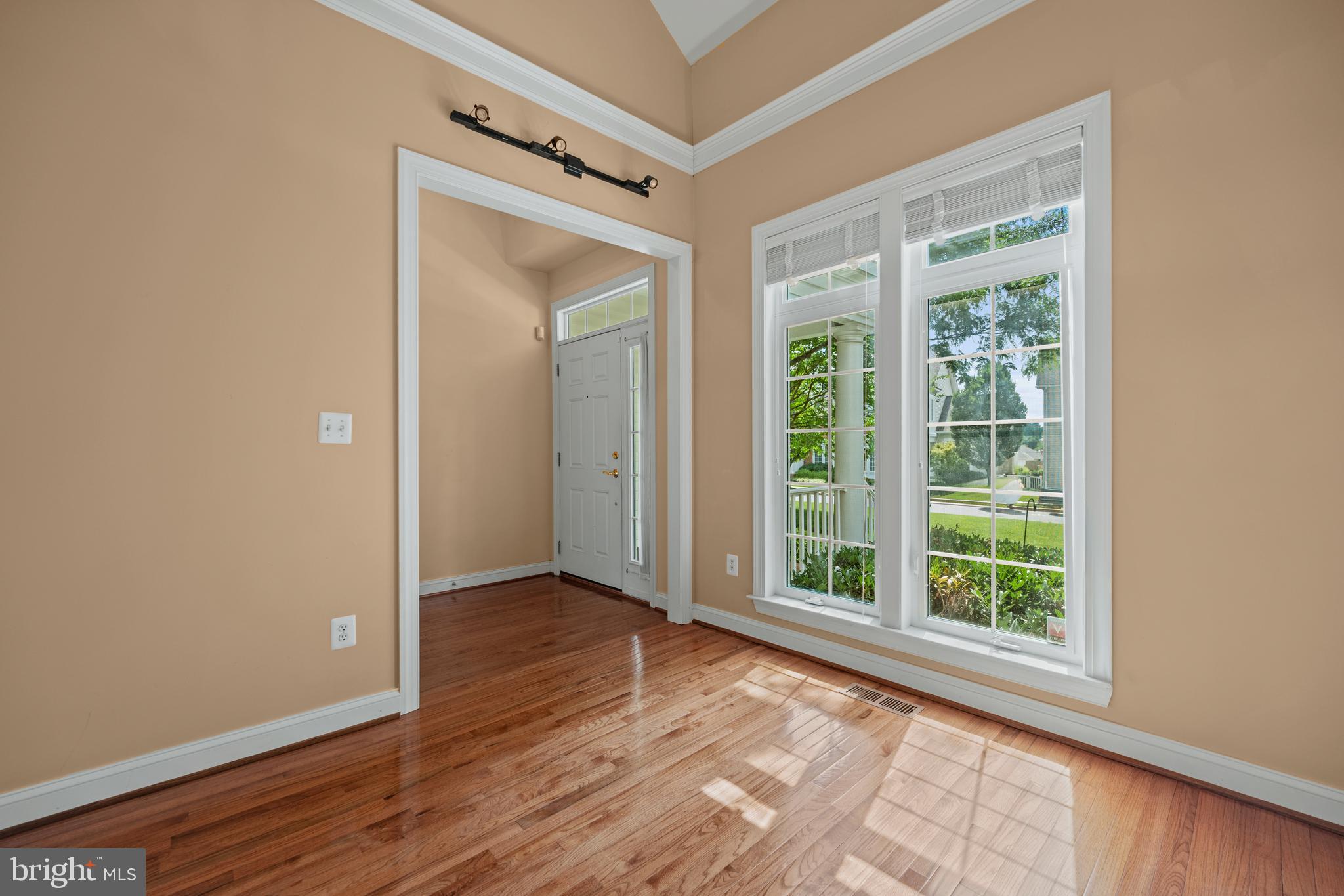 ELLICOTT HILLS - Residential