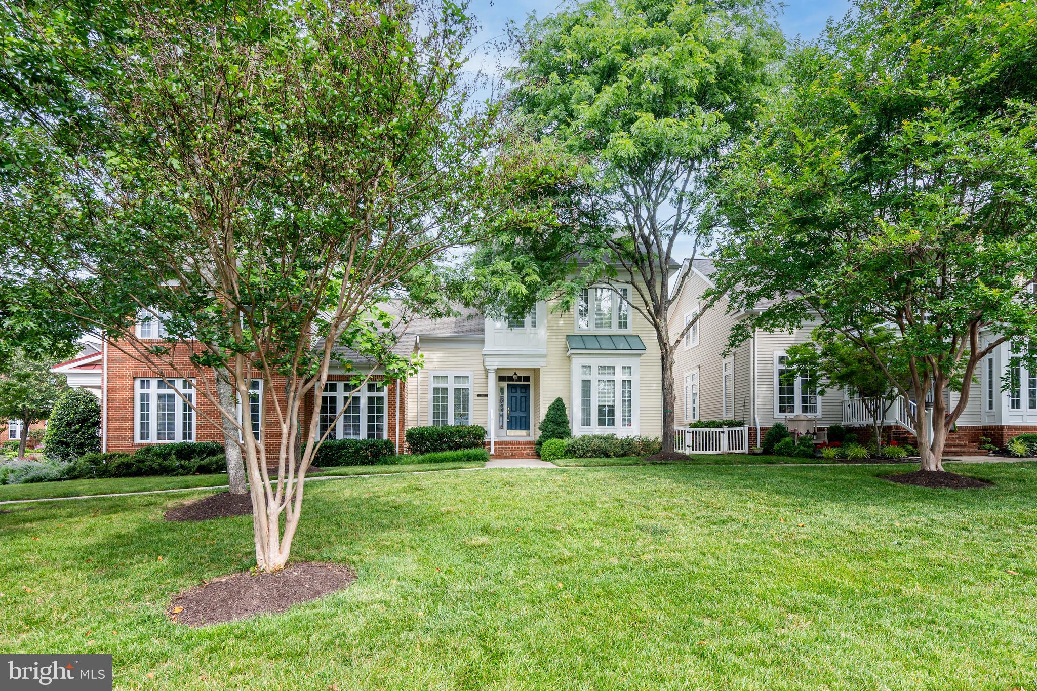 ELLICOTT HILLS - Residential