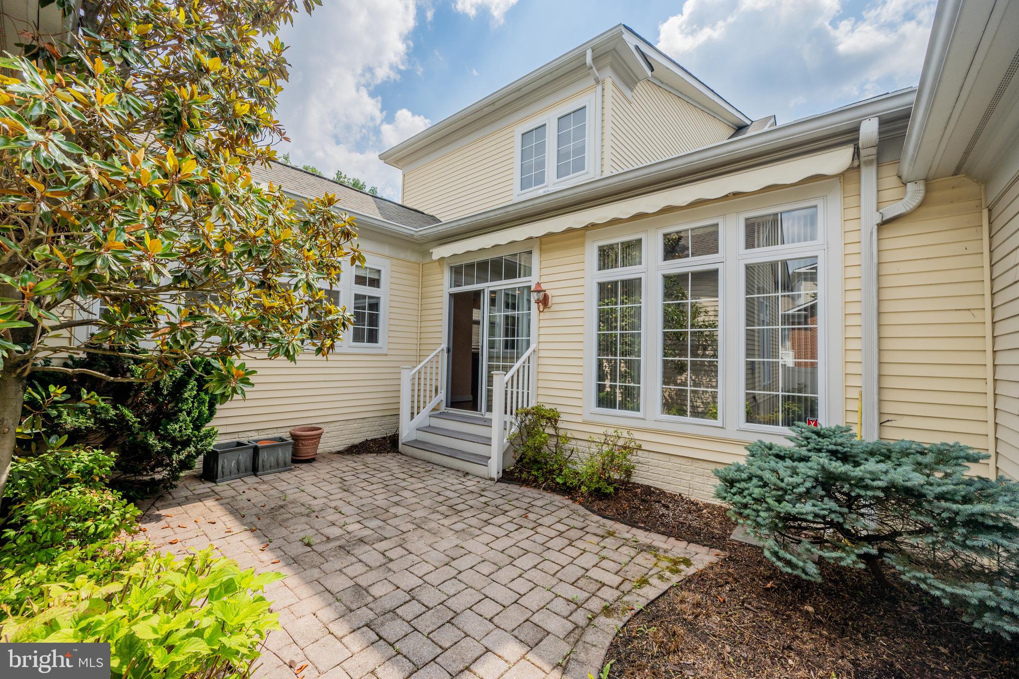 ELLICOTT HILLS - Residential