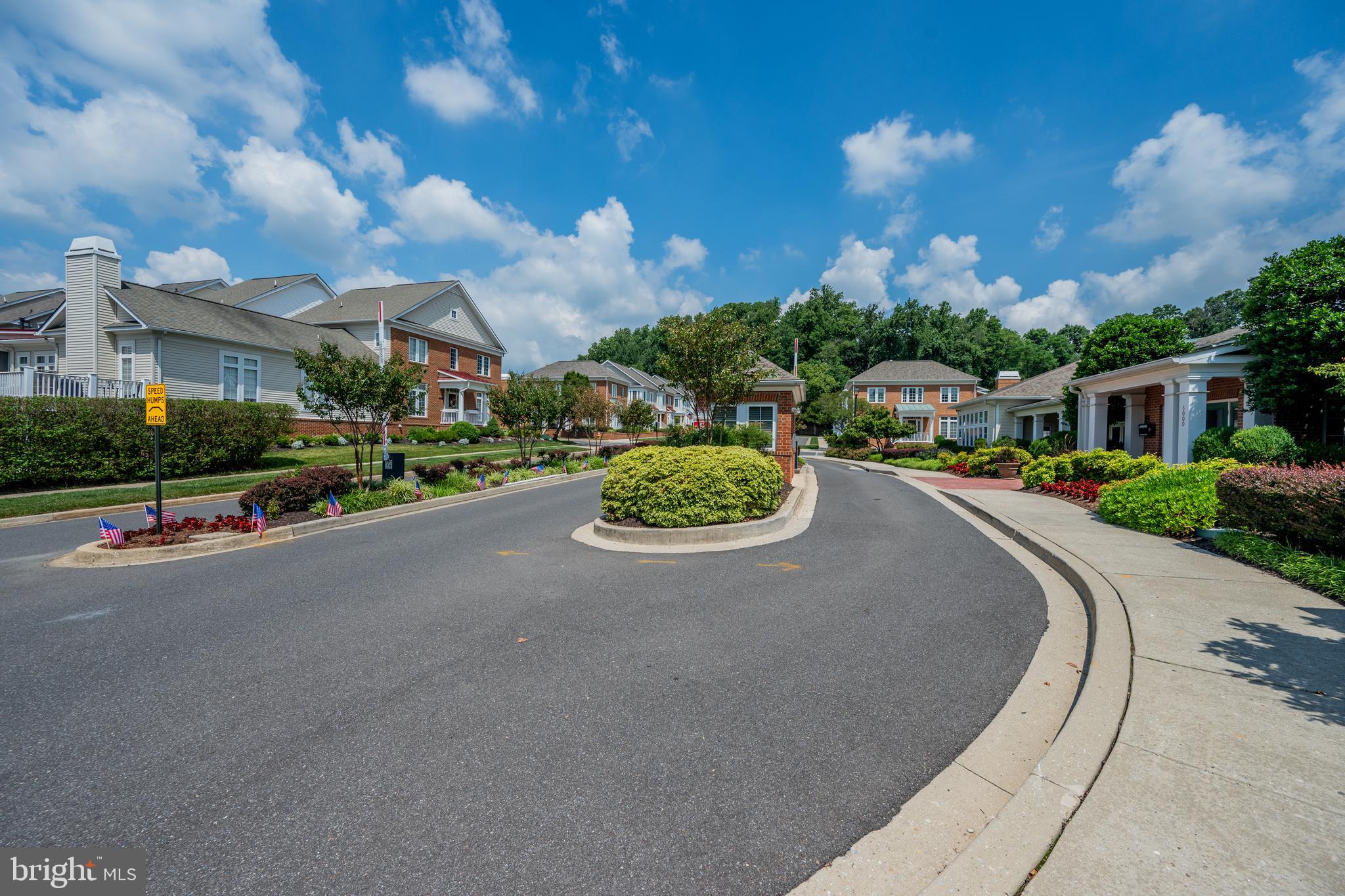 ELLICOTT HILLS - Residential