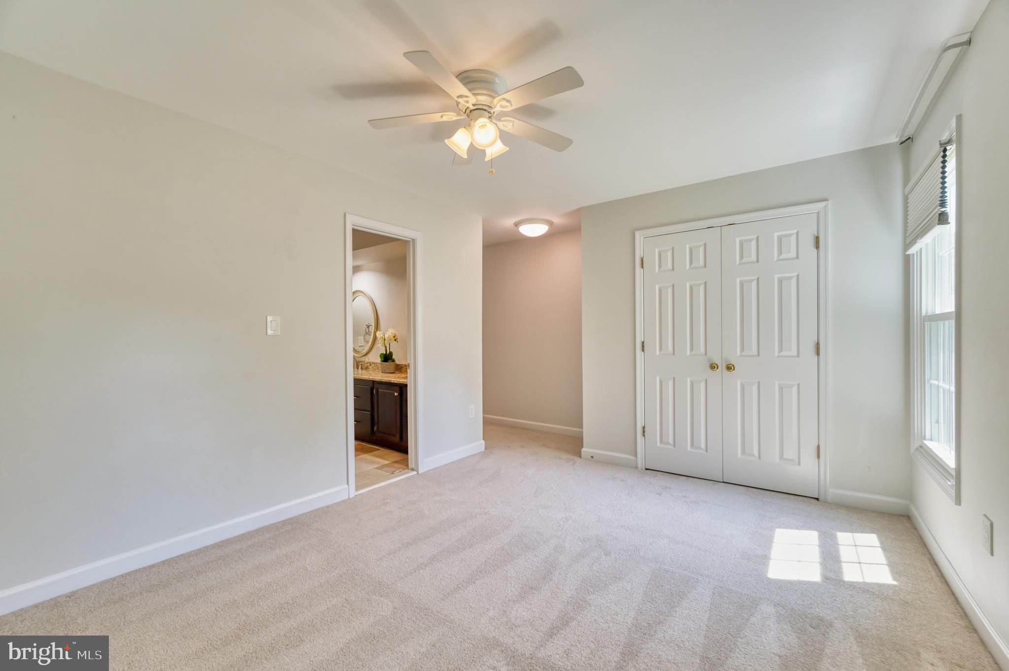 CROSSPOINTE - Residential
