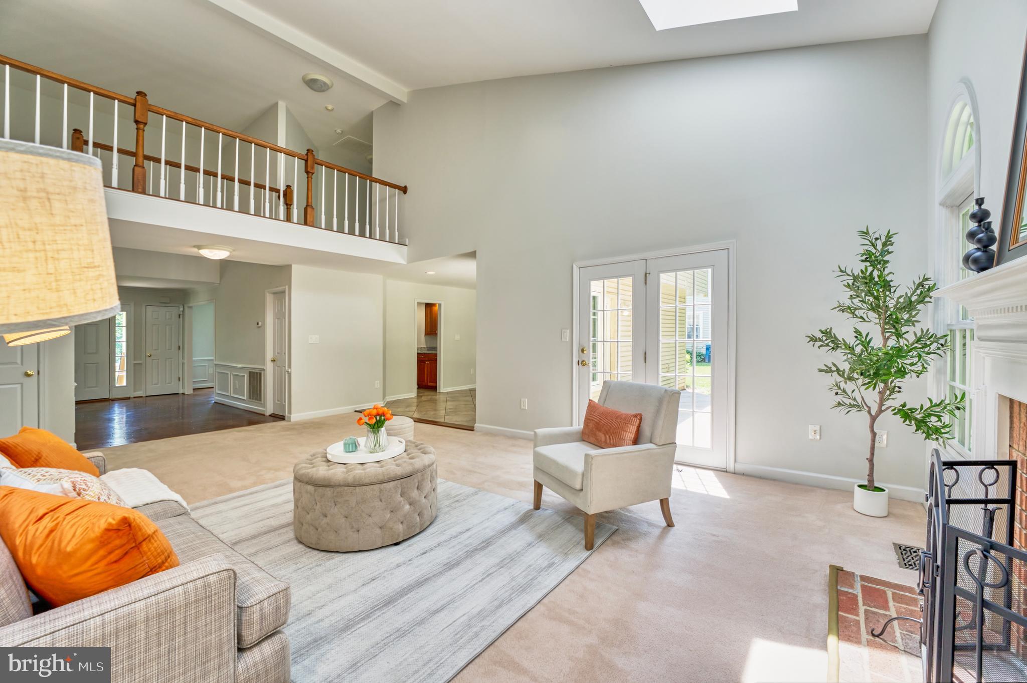 CROSSPOINTE - Residential