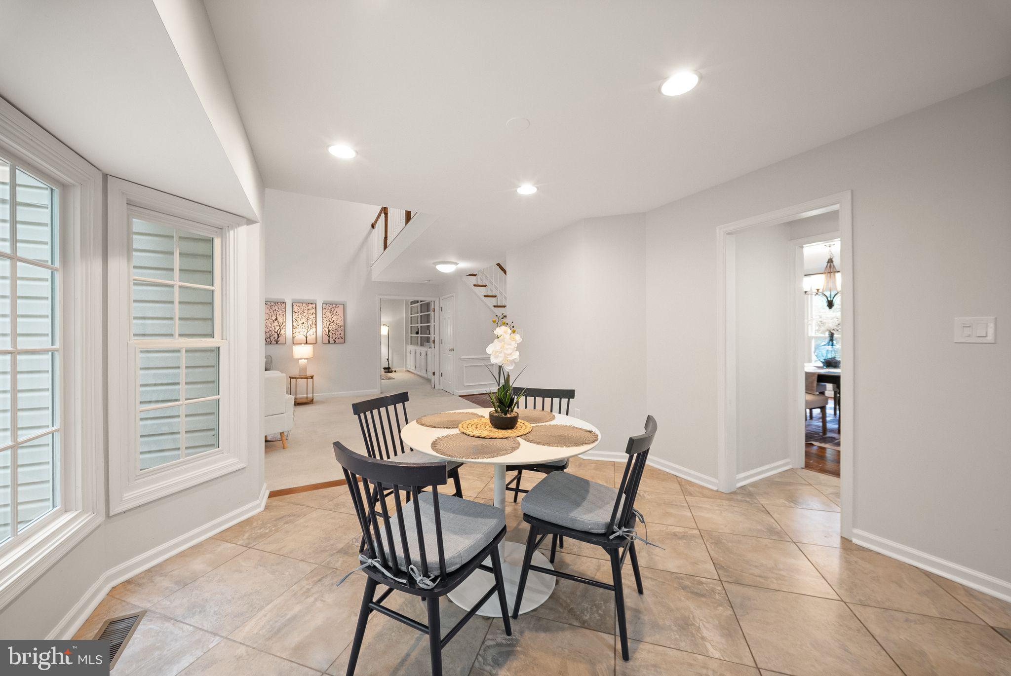 CROSSPOINTE - Residential