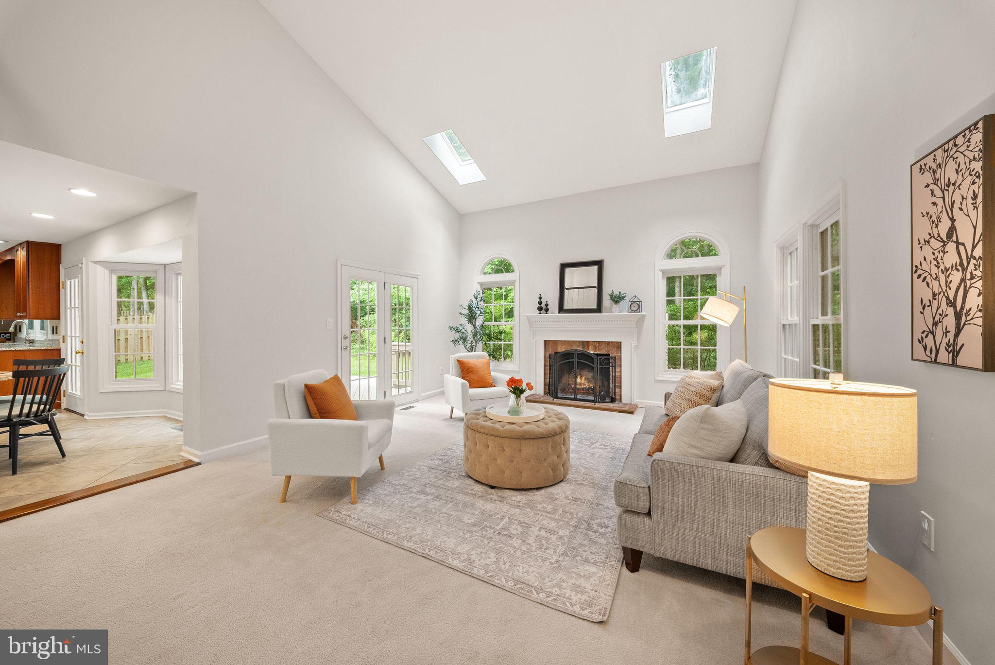 CROSSPOINTE - Residential