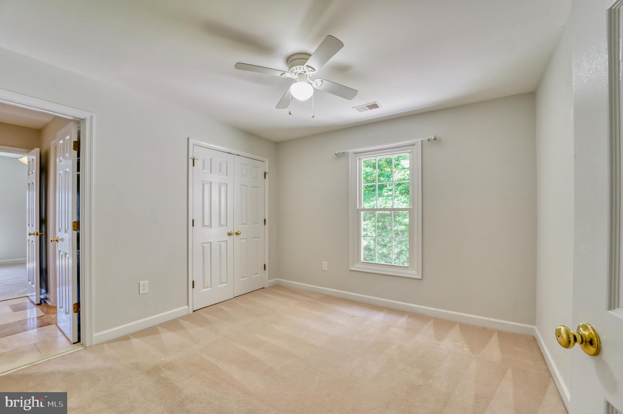CROSSPOINTE - Residential
