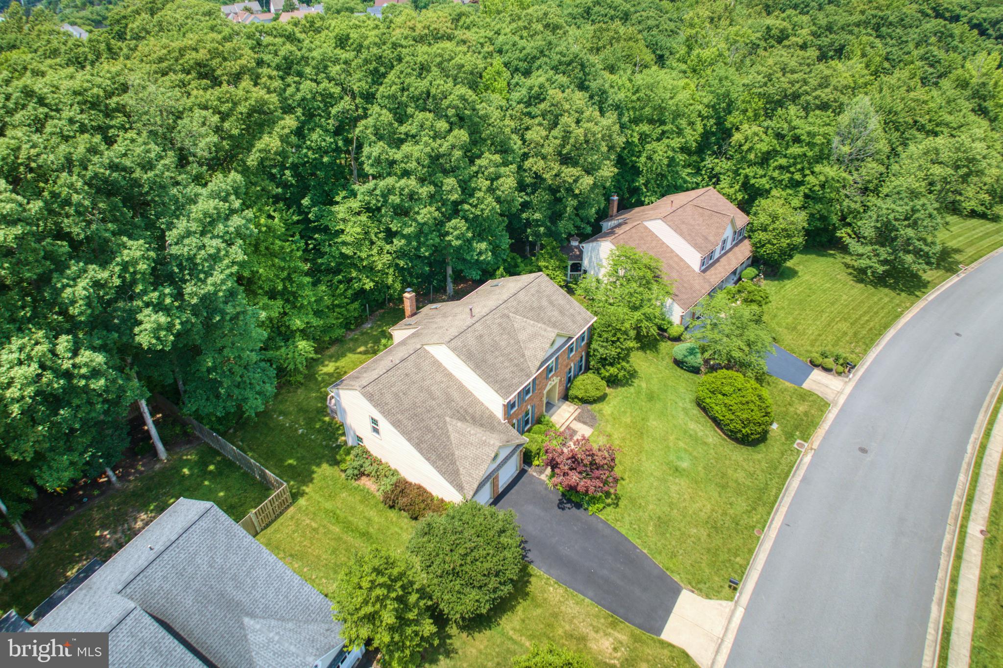 CROSSPOINTE - Residential