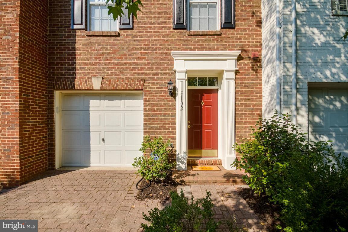Gorgeous & Meticulous, Franklin Model with tons of recent upgrades! Walk-out Lower Level w/Wood Floors, Bump-out Closet, Tons of Storage! Main Level w/ Open Floor Plan, Tall Ceilings, Gleaming Hardwoods, Updated Kitchen w/SS Appliances, Granite, Island, Den w/ FP, Deck off of Dining Room, New Main Level Bath, New Built-in Bar, Recessed Lighting. Upper Level w/Custom Closets.