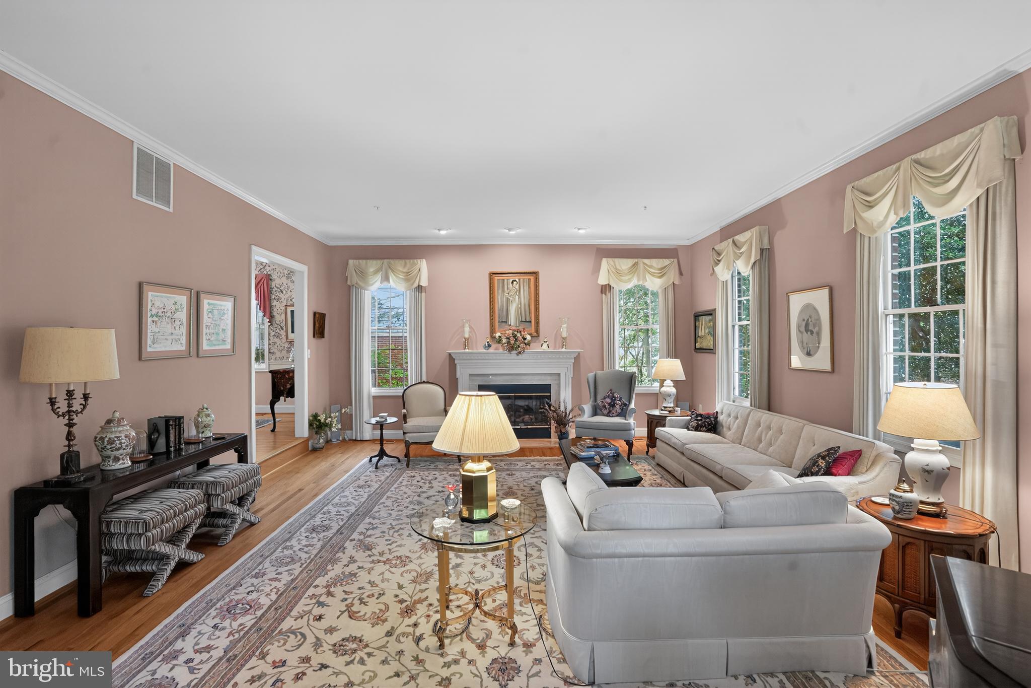COLLEGE HEIGHTS - Residential