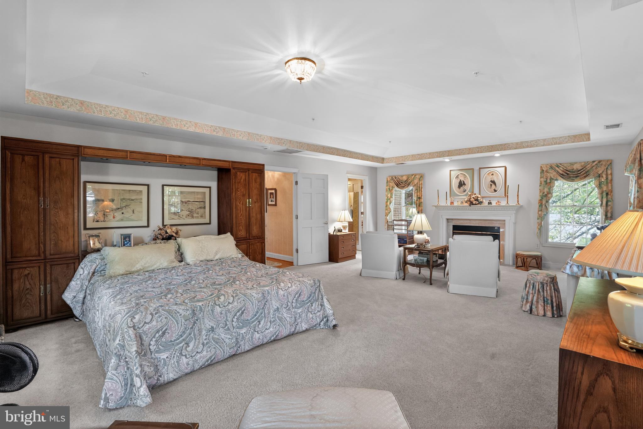 COLLEGE HEIGHTS - Residential