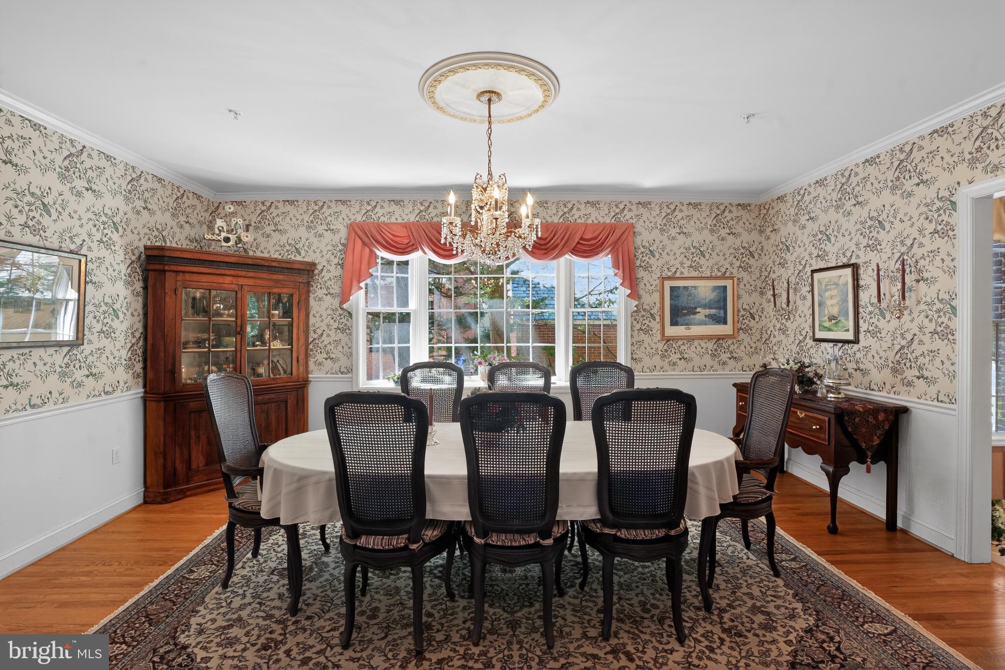 COLLEGE HEIGHTS - Residential