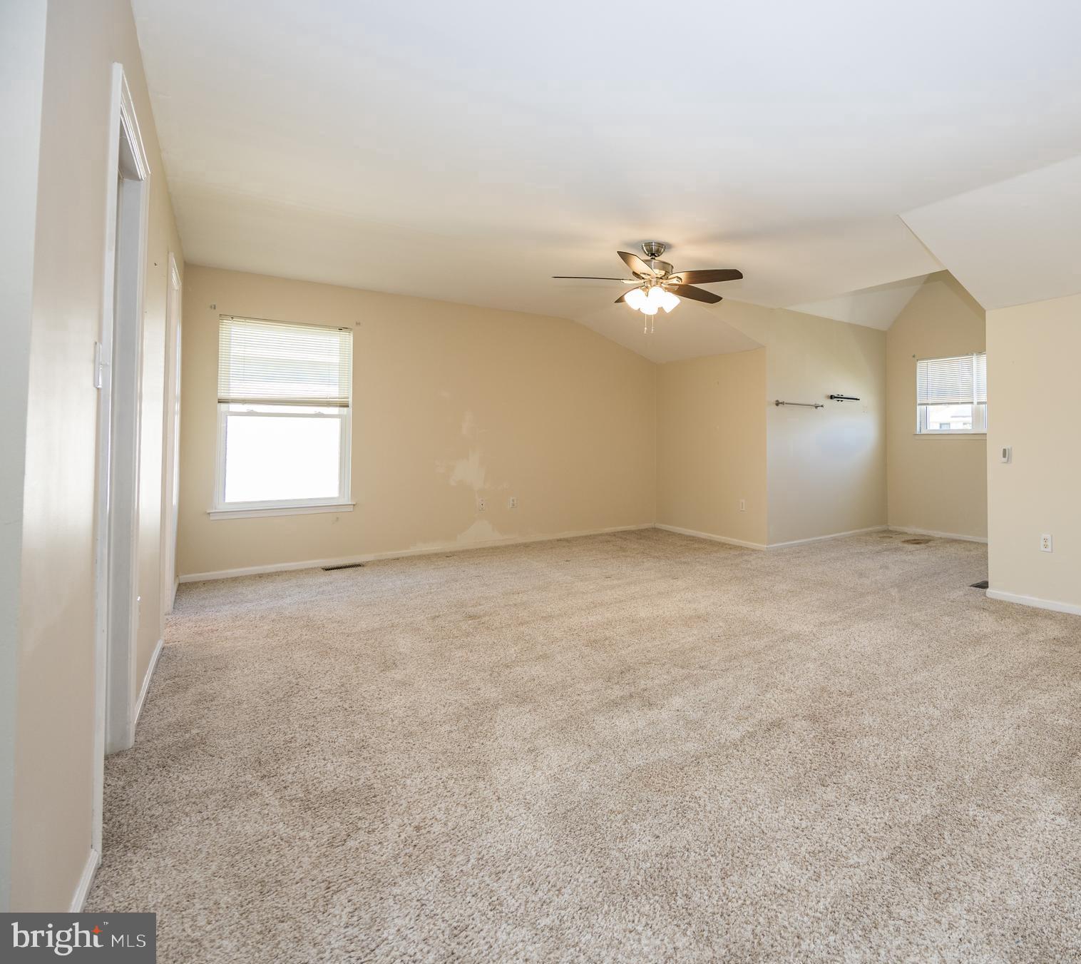 OAKWOOD - Residential