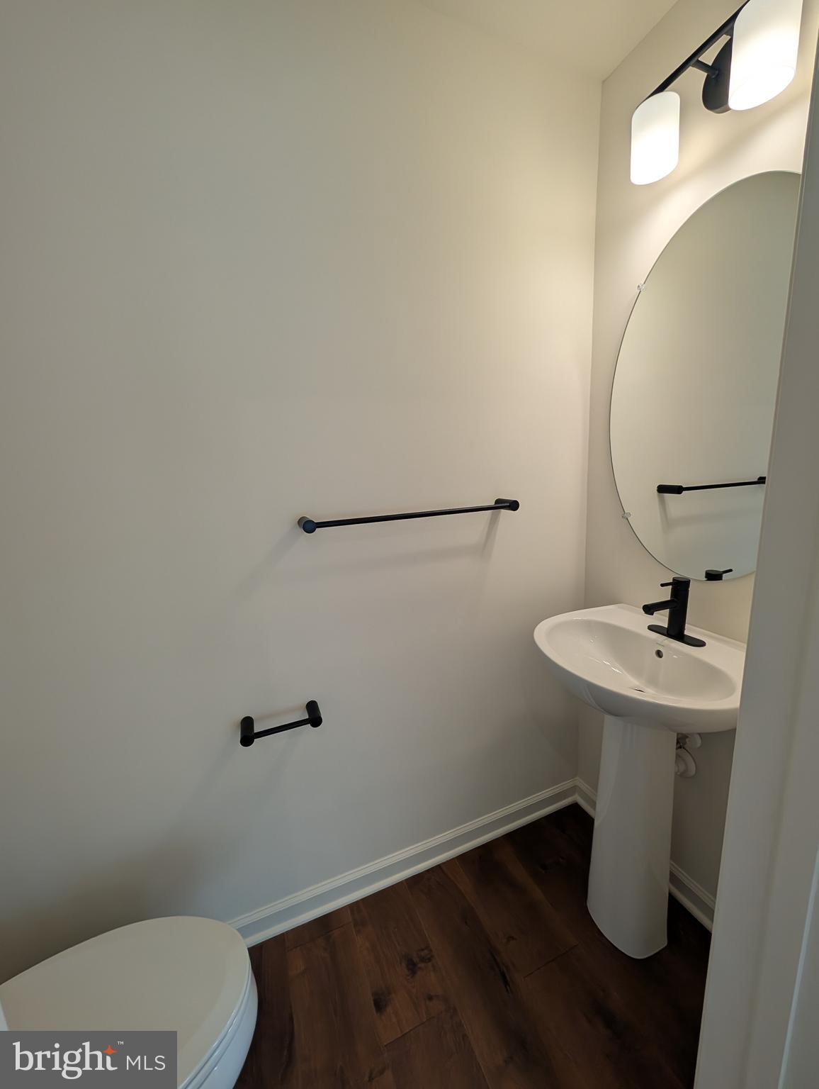 PADDOCK POINTE - Residential Lease