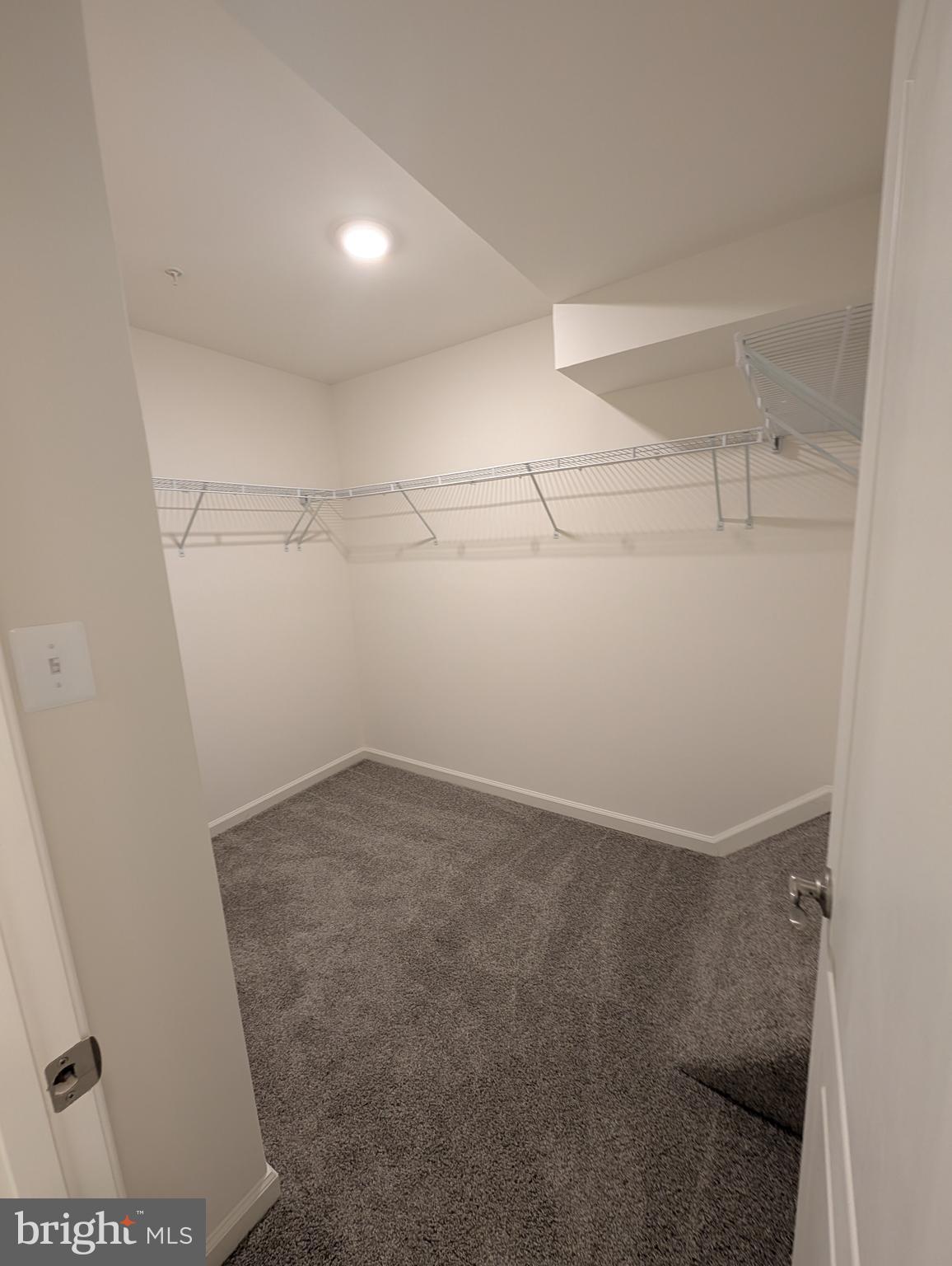 PADDOCK POINTE - Residential Lease