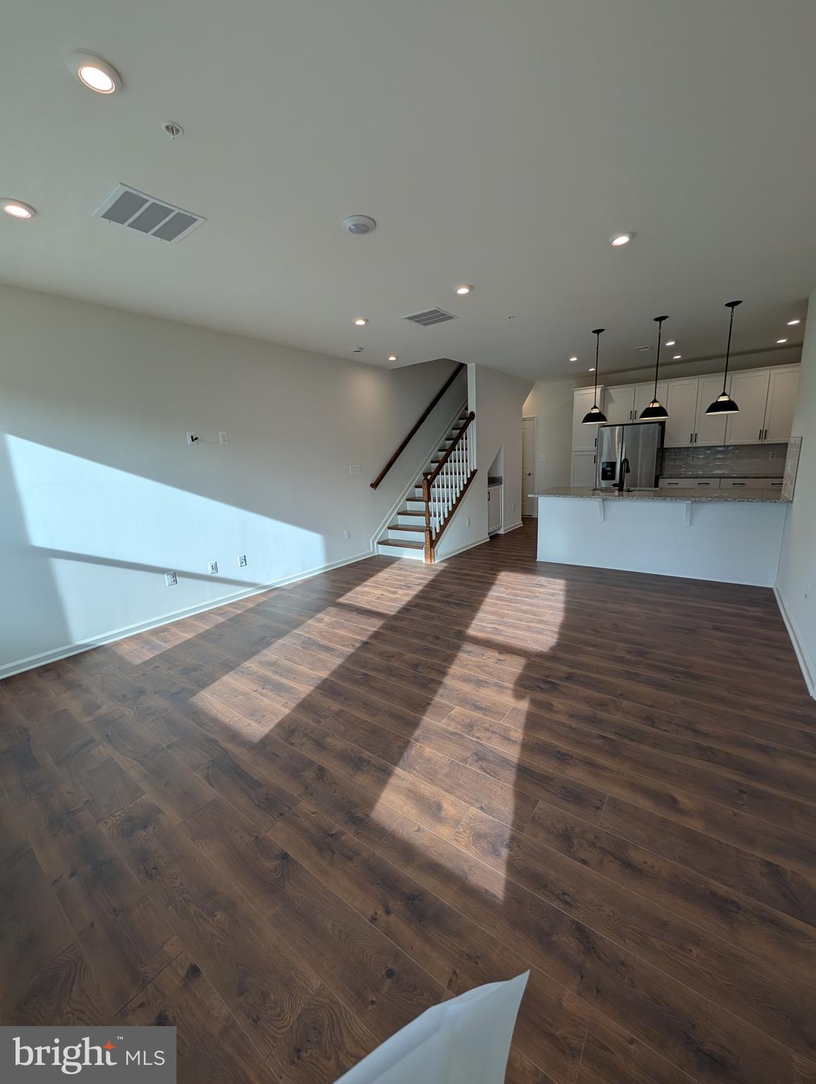PADDOCK POINTE - Residential Lease