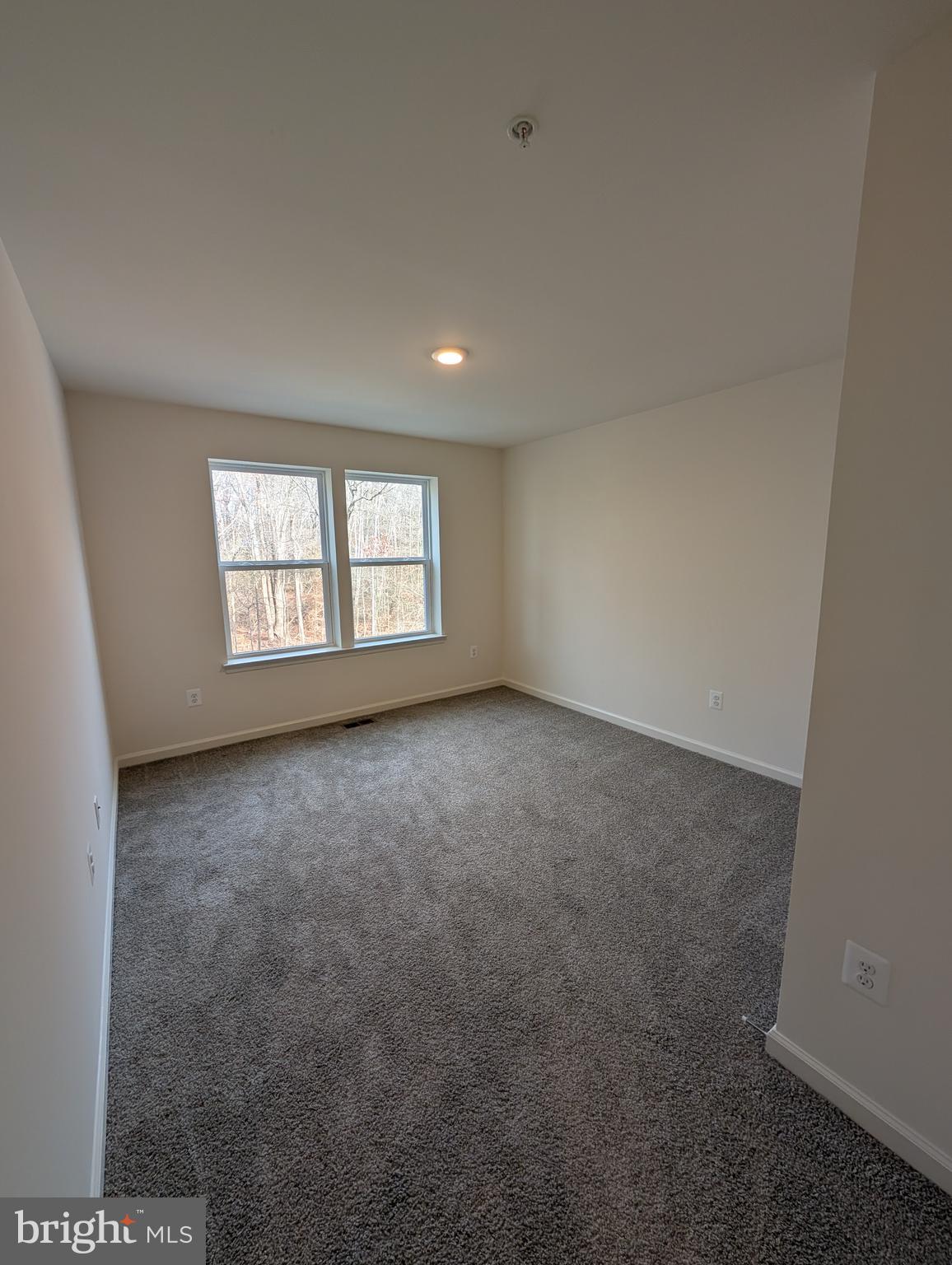 PADDOCK POINTE - Residential Lease