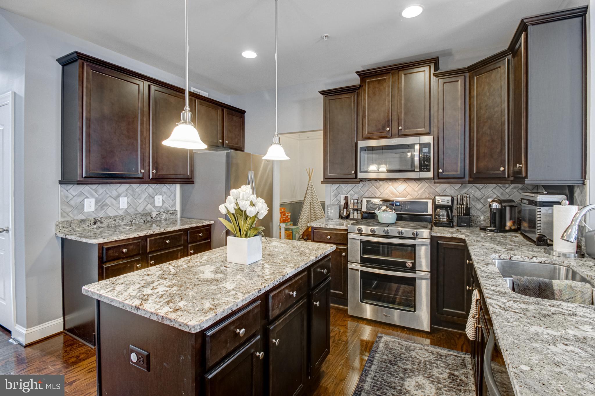MARSHALL GROVE ESTATES - Residential