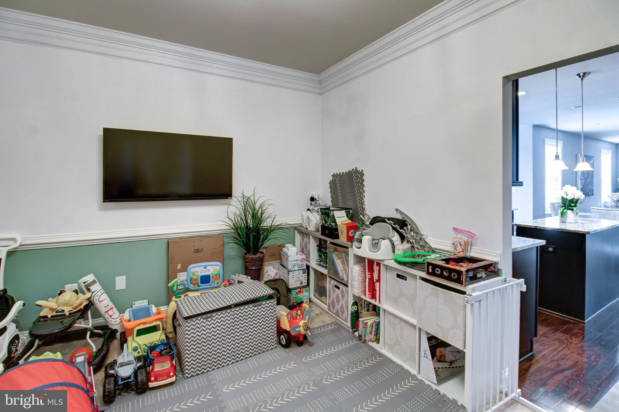 MARSHALL GROVE ESTATES - Residential